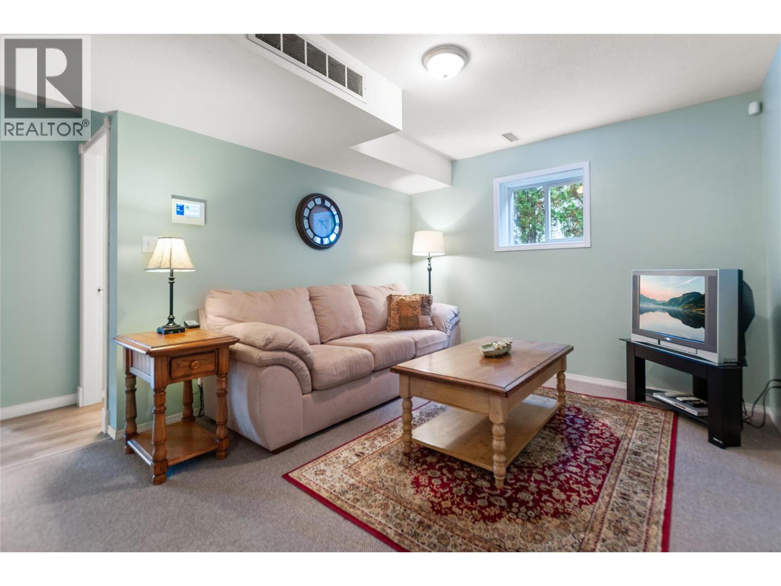 100 Spruce Avenue, Kaleden, British Columbia  V0H 1K0 - Photo 35 - 10383492