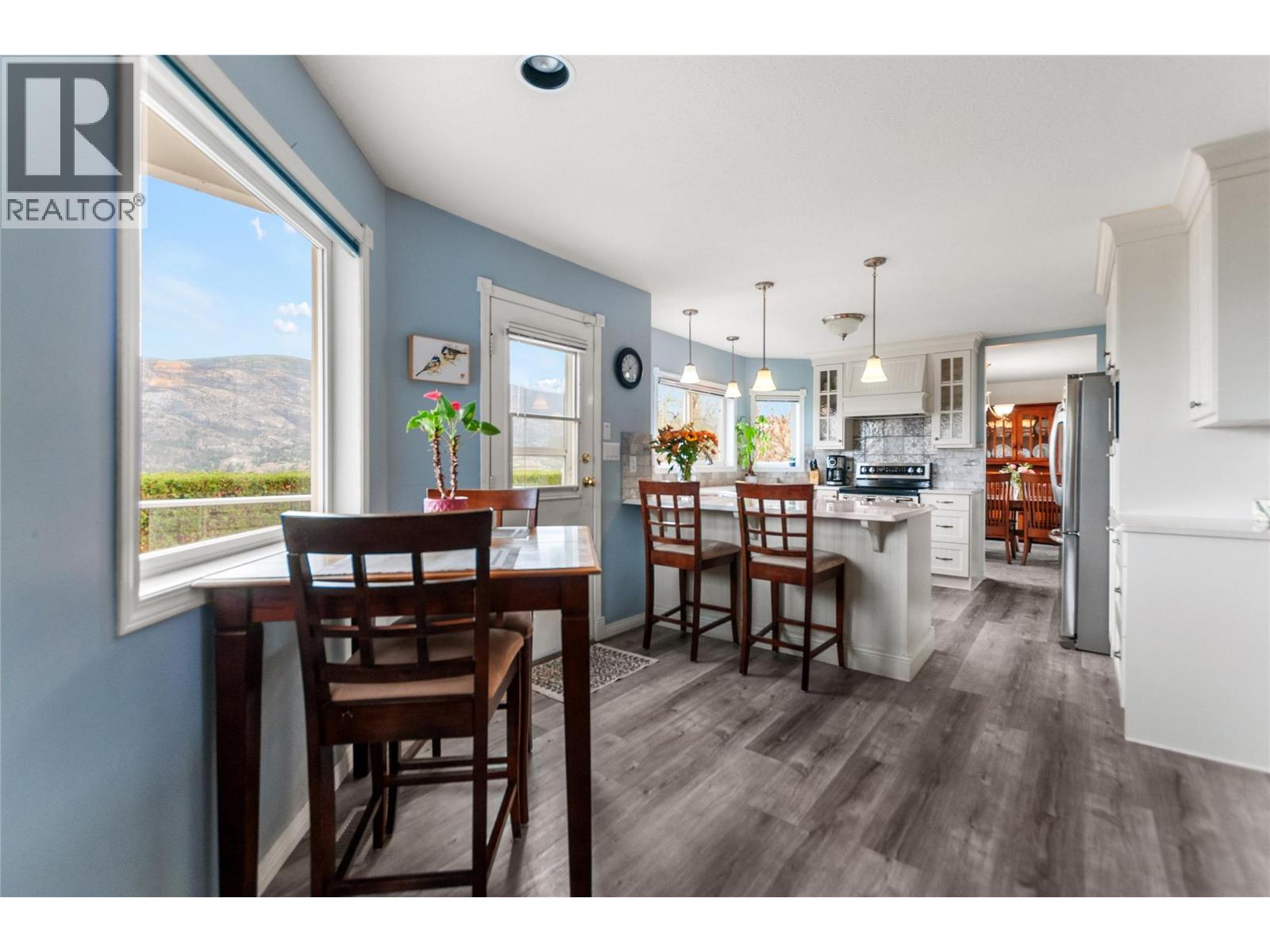 100 Spruce Avenue, Kaleden, British Columbia  V0H 1K0 - Photo 7 - 10383492