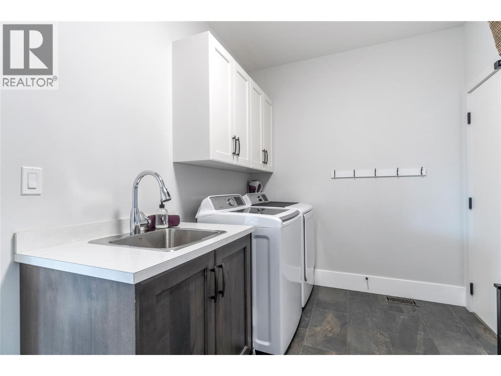 2510 Highlands Drive, Blind Bay, British Columbia  V0E 1H2 - Photo 38 - 10383461