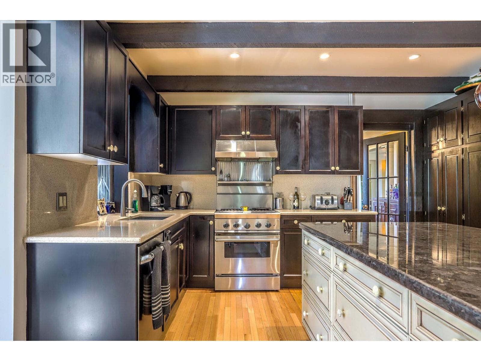 5482 Silver Star Road, Vernon, British Columbia  V1B 3K4 - Photo 18 - 10373883