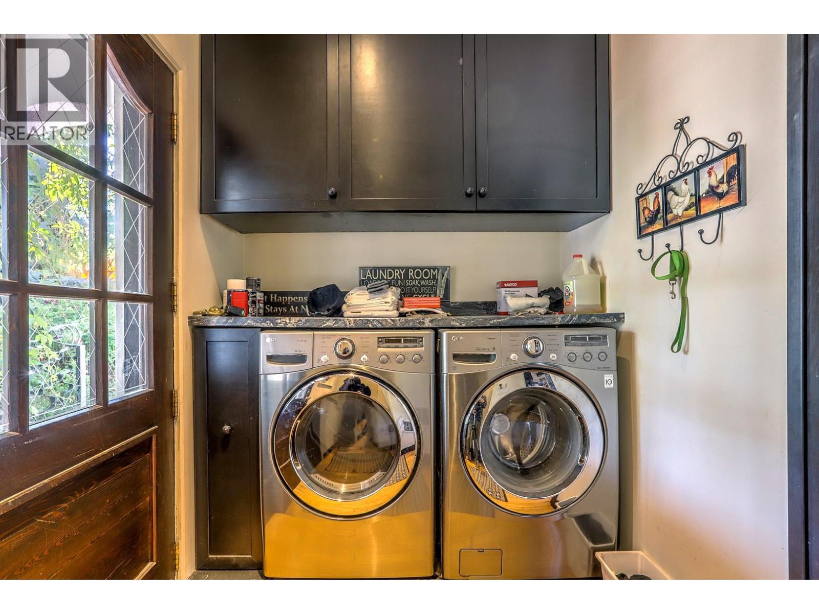 5482 Silver Star Road, Vernon, British Columbia  V1B 3K4 - Photo 19 - 10373883