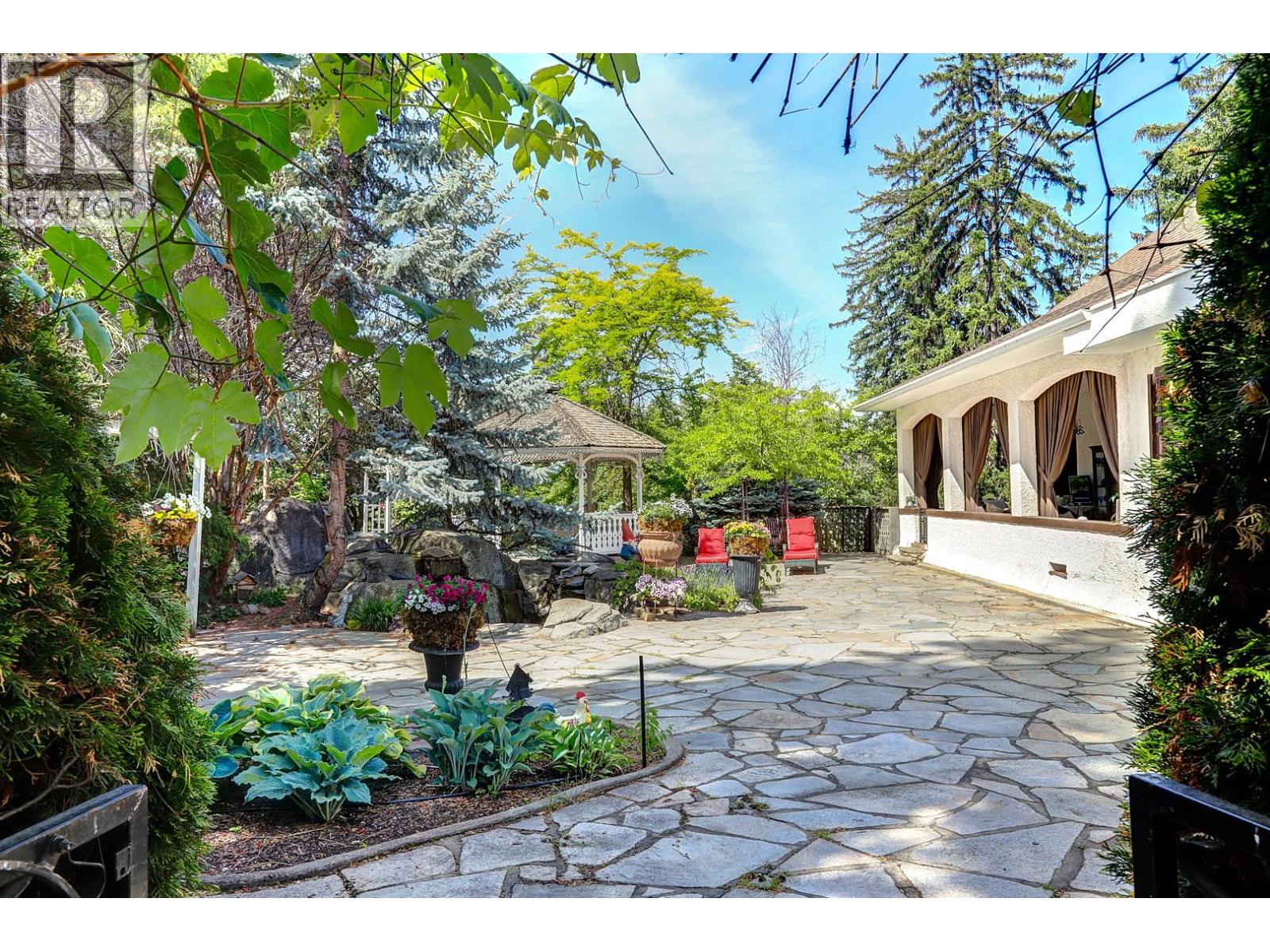 5482 Silver Star Road, Vernon, British Columbia  V1B 3K4 - Photo 63 - 10373883