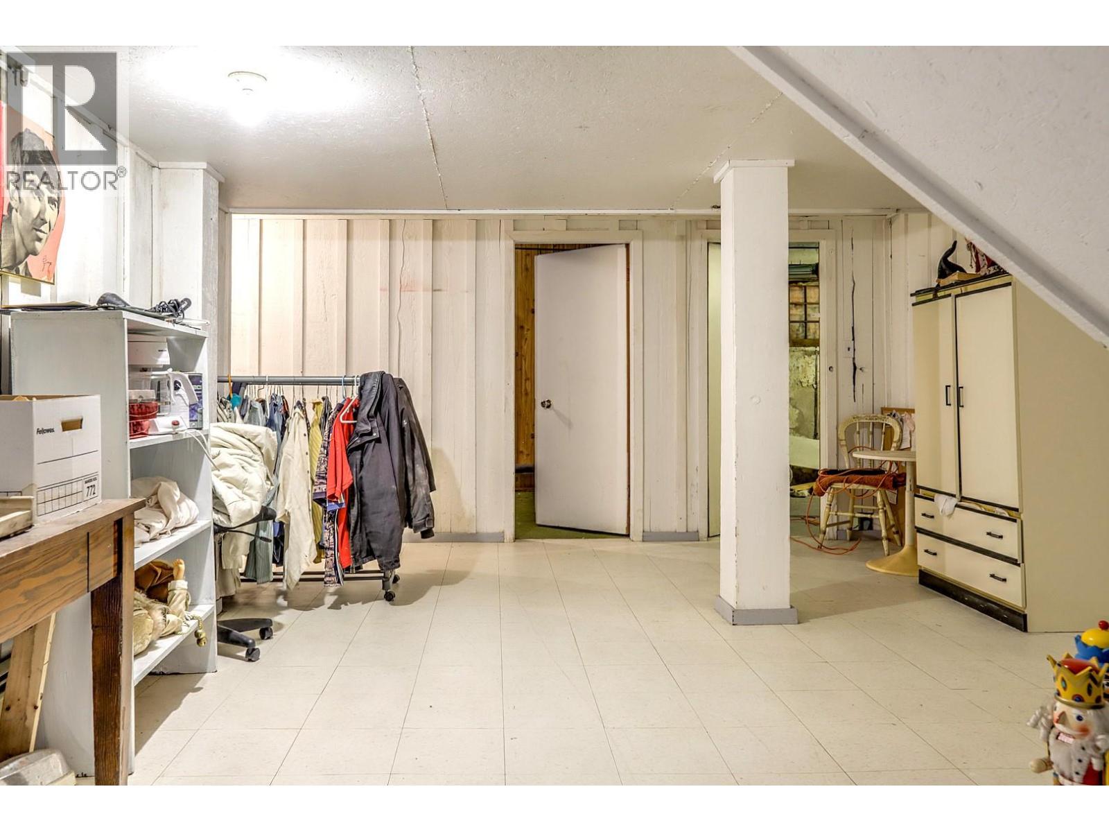 5482 Silver Star Road, Vernon, British Columbia  V1B 3K4 - Photo 76 - 10373883