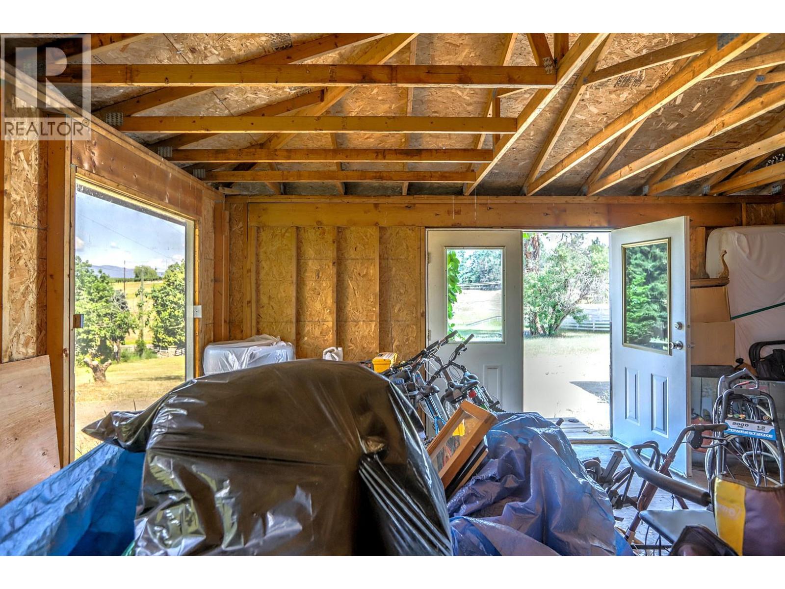 5482 Silver Star Road, Vernon, British Columbia  V1B 3K4 - Photo 90 - 10373883