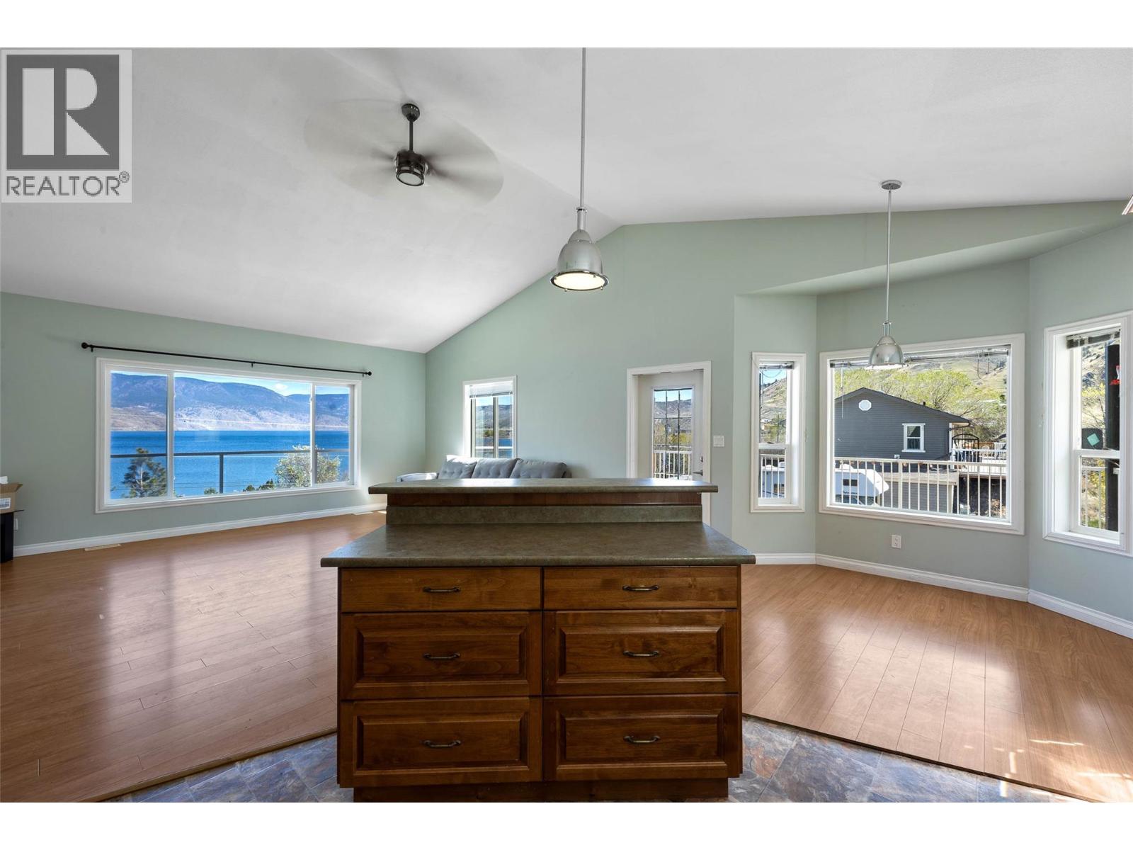 6216 Savona Access Road, Kamloops, British Columbia  V0K 2J0 - Photo 19 - 10383005