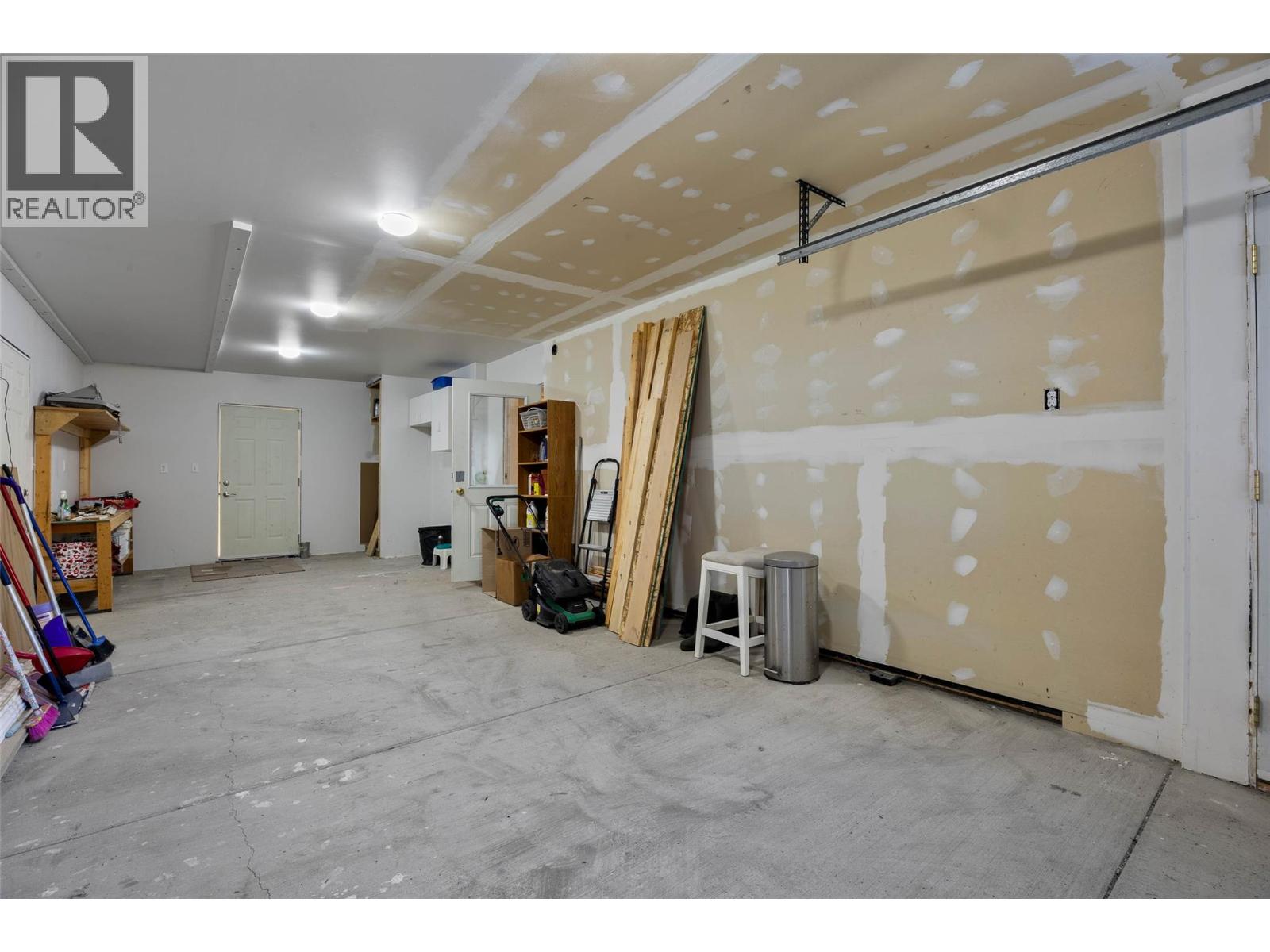 6216 Savona Access Road, Kamloops, British Columbia  V0K 2J0 - Photo 45 - 10383005