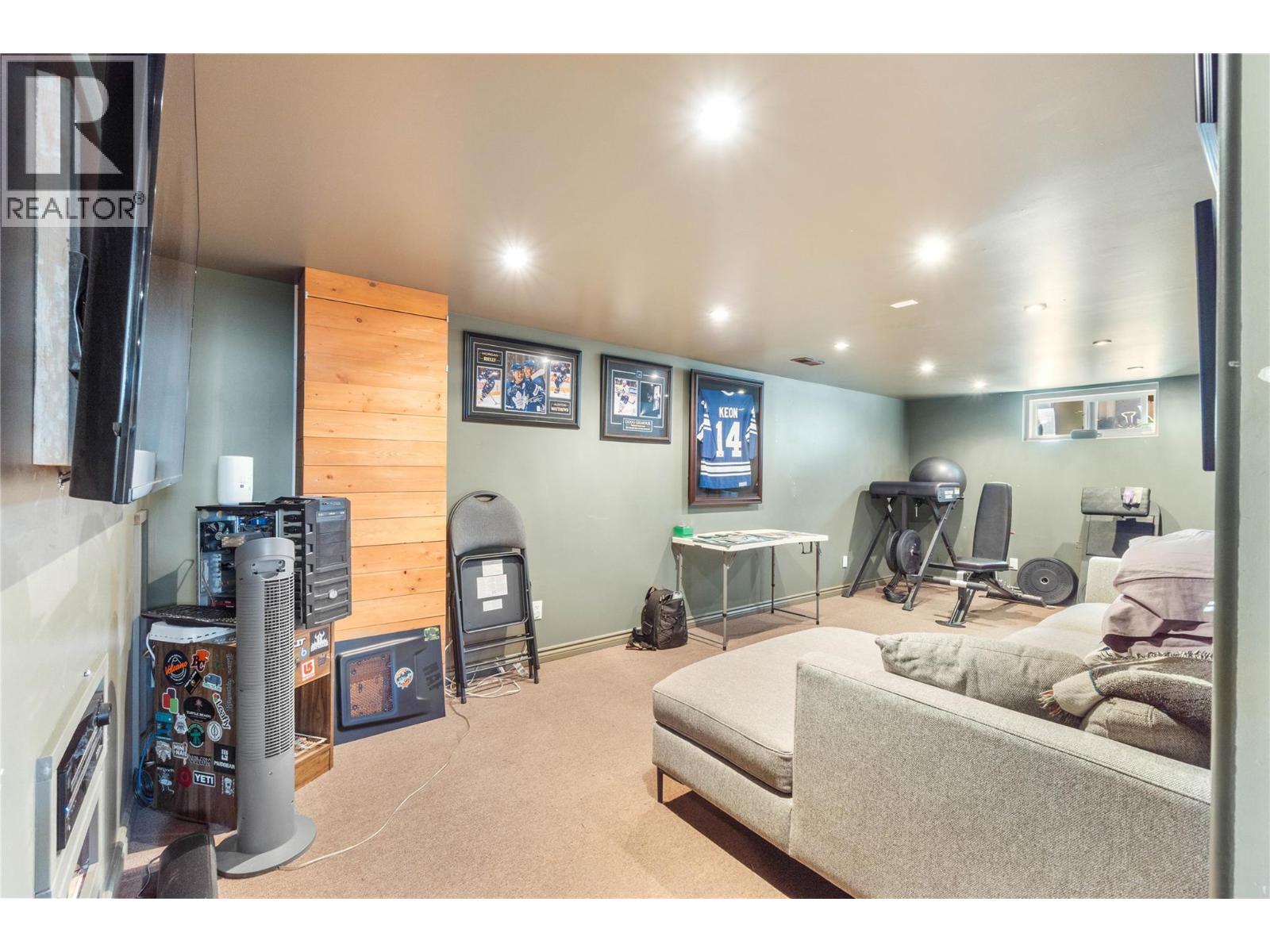 2164 Crescent Drive, Kamloops, British Columbia  V2C 4J4 - Photo 18 - 10383922