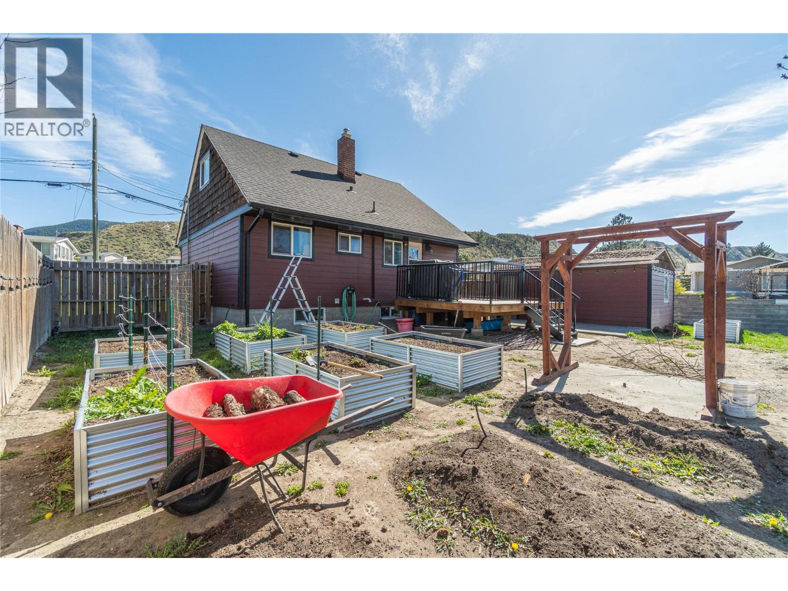 2164 Crescent Drive, Kamloops, British Columbia  V2C 4J4 - Photo 23 - 10383922