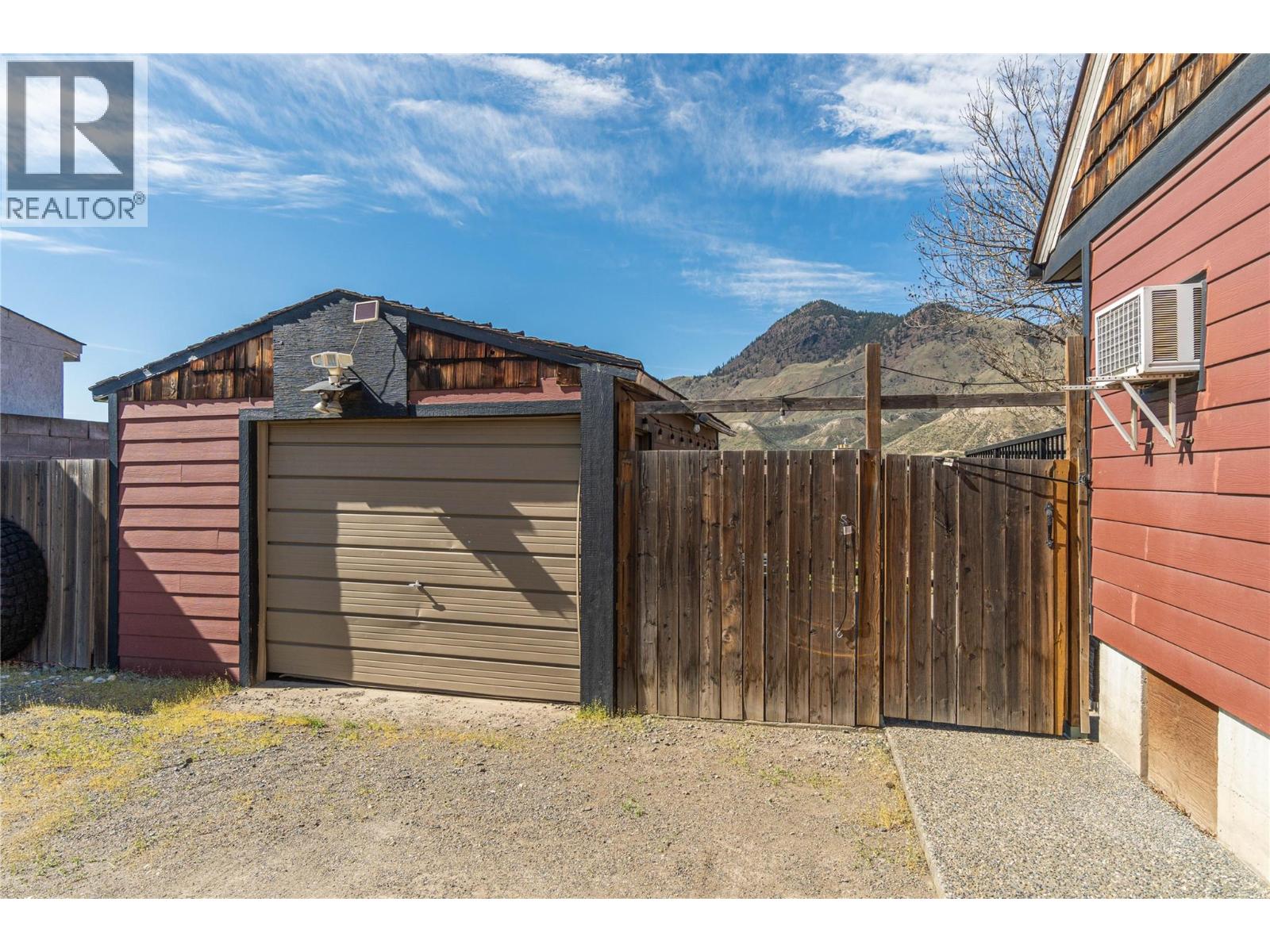 2164 Crescent Drive, Kamloops, British Columbia  V2C 4J4 - Photo 28 - 10383922