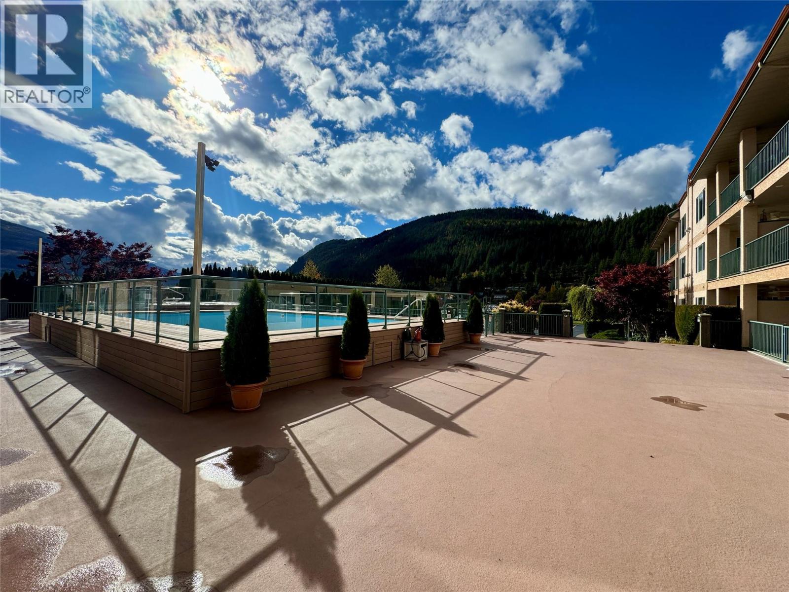 1002 Riverside Avenue Unit# 118, Sicamous, British Columbia  V0E 2V1 - Photo 25 - 10383180