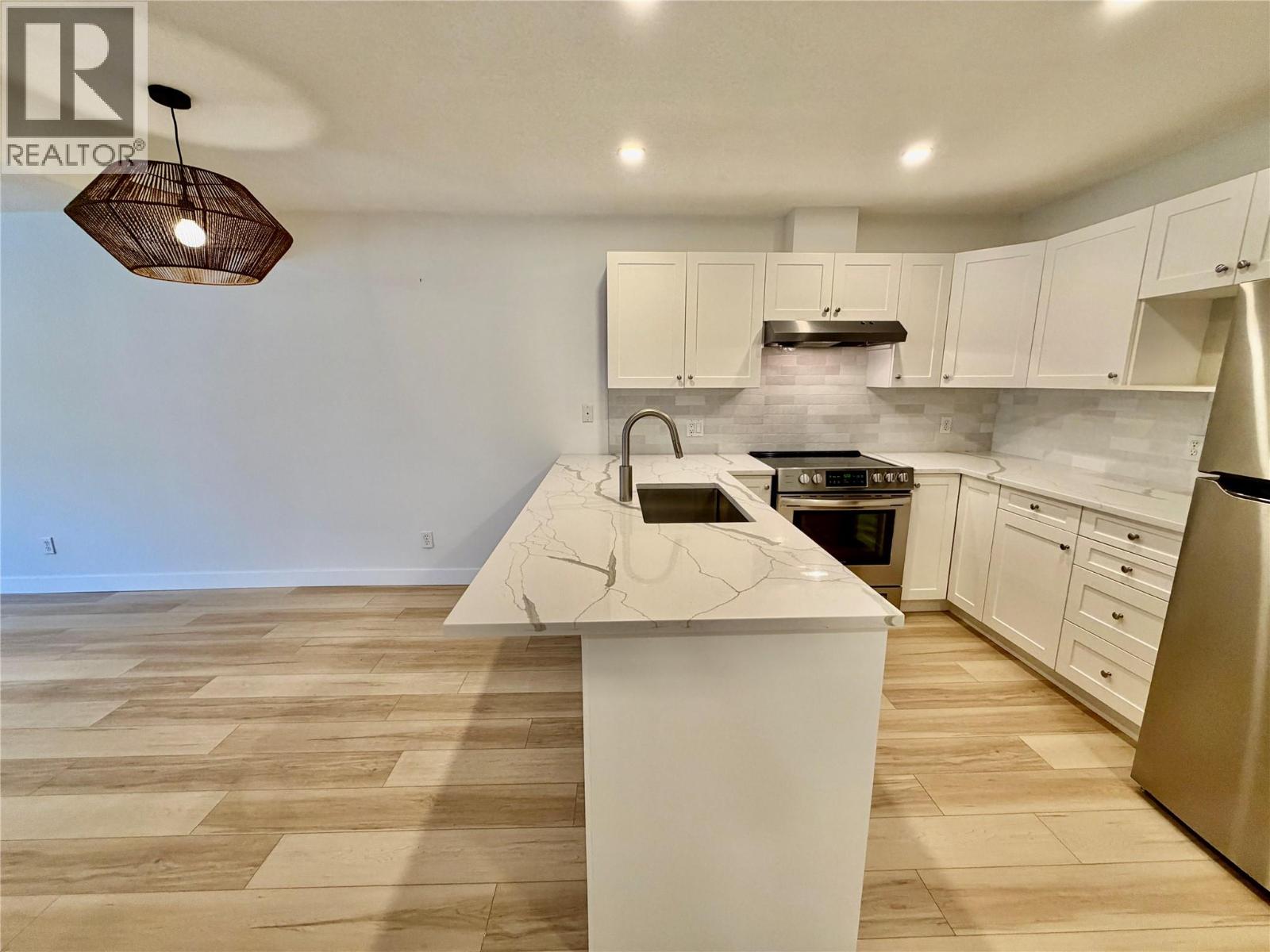 1002 Riverside Avenue Unit# 118, Sicamous, British Columbia  V0E 2V1 - Photo 6 - 10383180