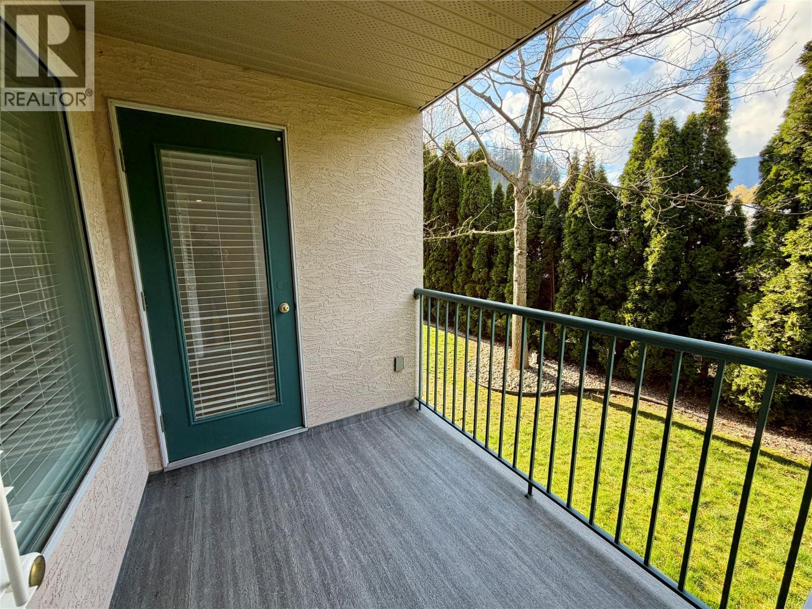 1002 Riverside Avenue Unit# 118, Sicamous, British Columbia  V0E 2V1 - Photo 9 - 10383180