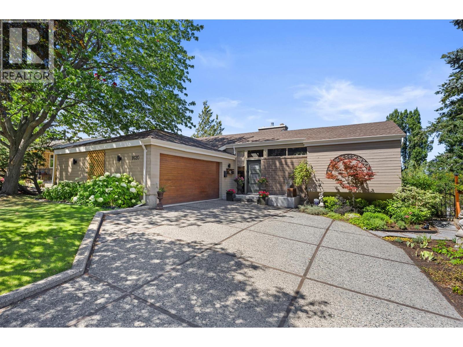 1620 Farnham Wynd, Kamloops, British Columbia  V2E 1L7 - Photo 1 - 10383165