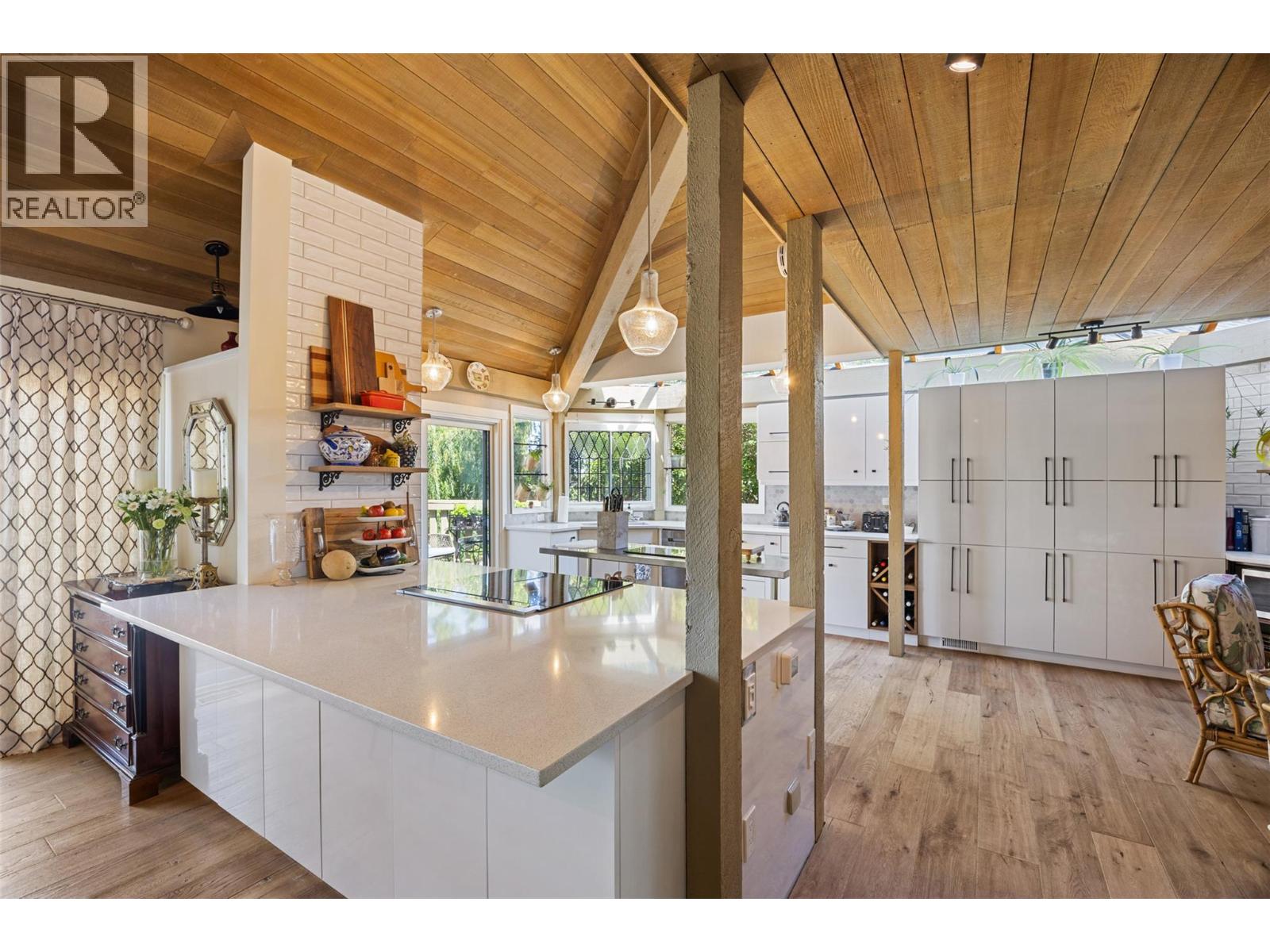 1620 Farnham Wynd, Kamloops, British Columbia  V2E 1L7 - Photo 18 - 10383165