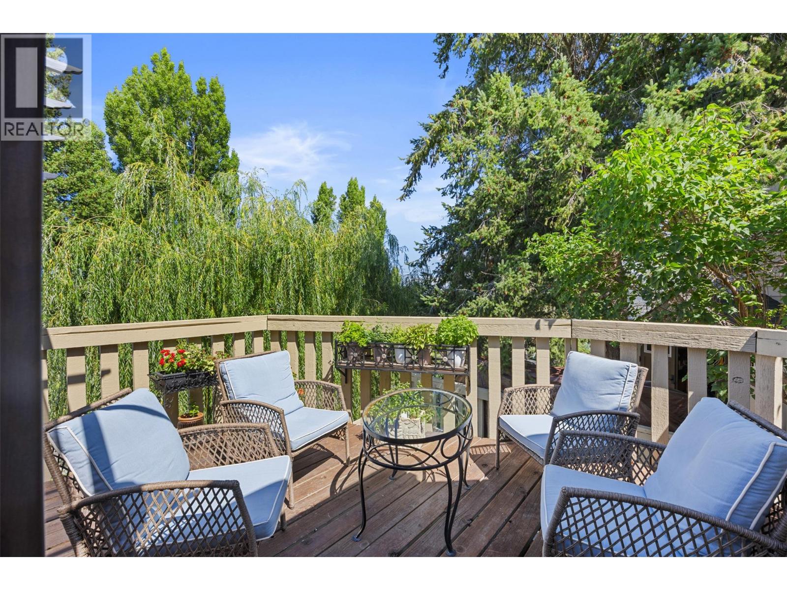 1620 Farnham Wynd, Kamloops, British Columbia  V2E 1L7 - Photo 29 - 10383165