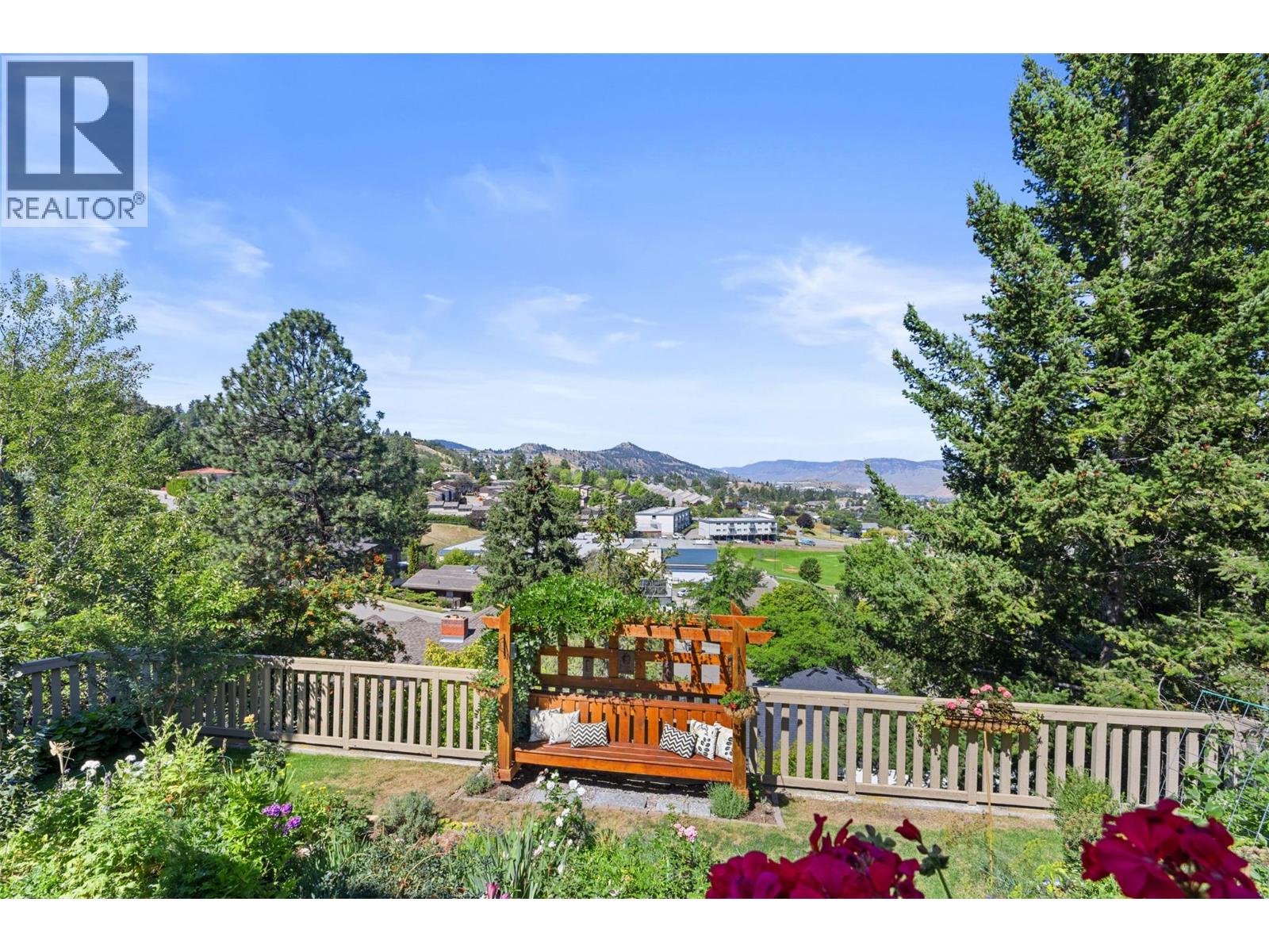 1620 Farnham Wynd, Kamloops, British Columbia  V2E 1L7 - Photo 33 - 10383165