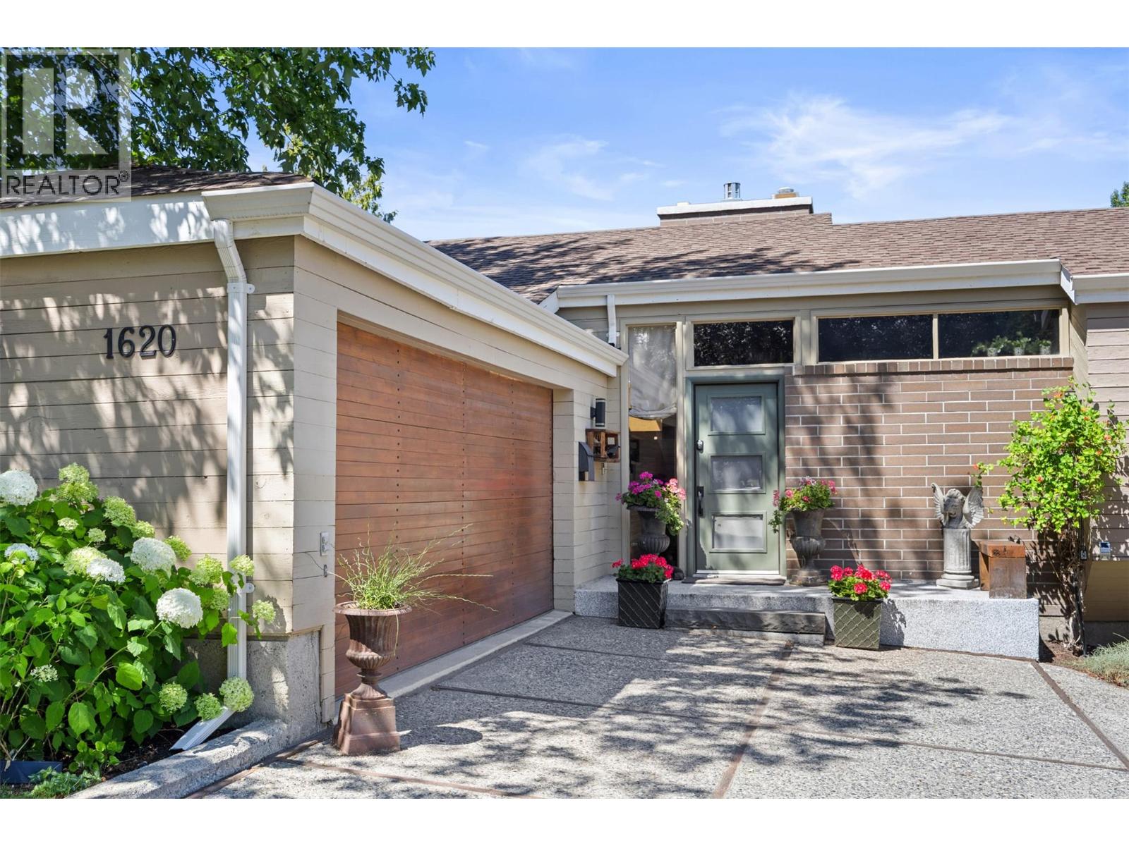 1620 Farnham Wynd, Kamloops, British Columbia  V2E 1L7 - Photo 6 - 10383165