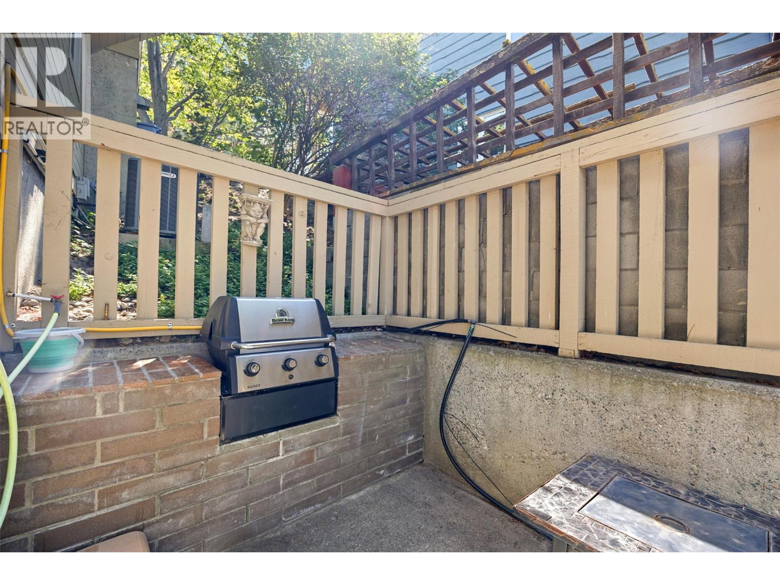 1620 Farnham Wynd, Kamloops, British Columbia  V2E 1L7 - Photo 72 - 10383165