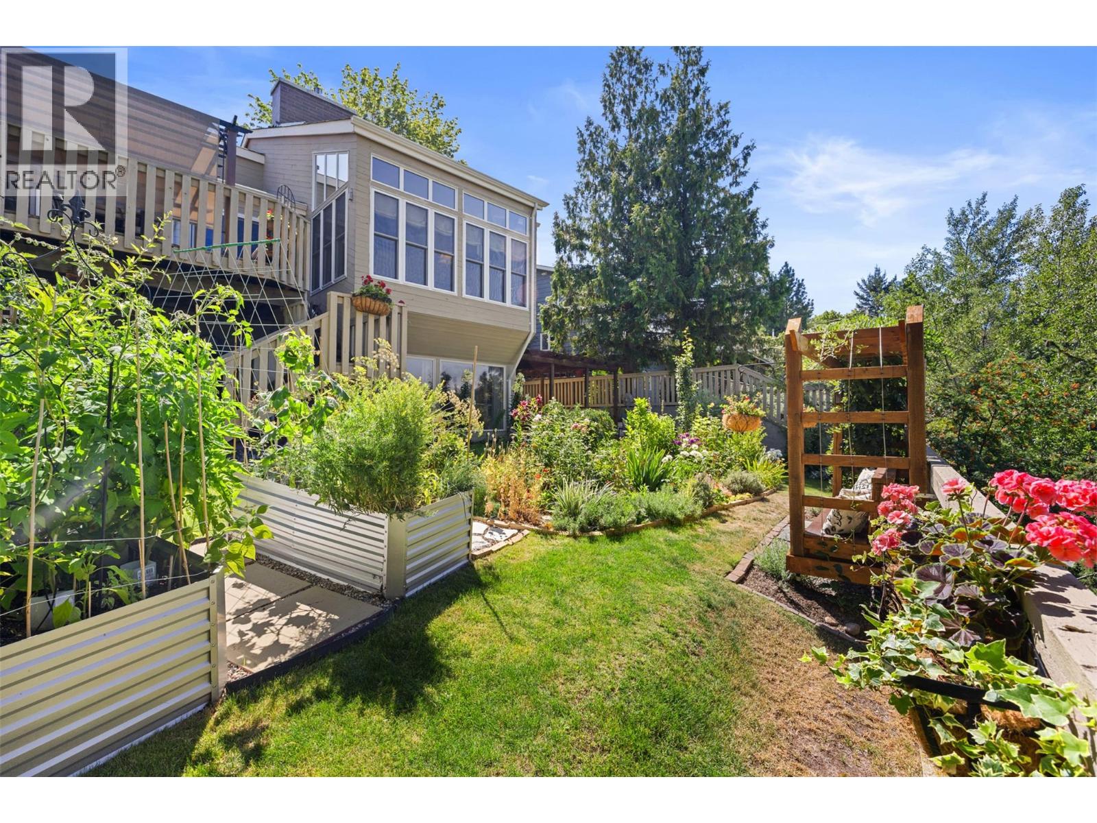 1620 Farnham Wynd, Kamloops, British Columbia  V2E 1L7 - Photo 76 - 10383165