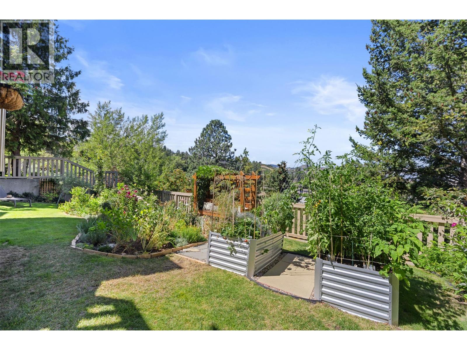 1620 Farnham Wynd, Kamloops, British Columbia  V2E 1L7 - Photo 79 - 10383165