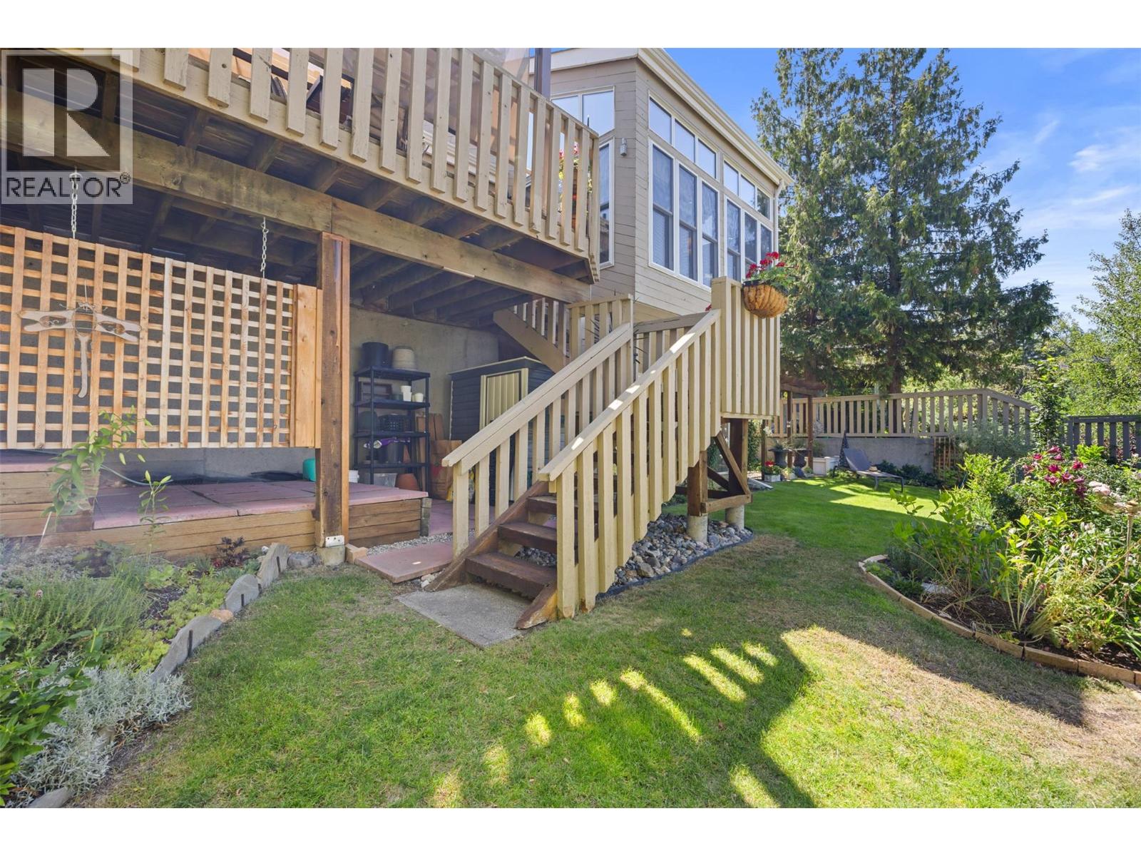 1620 Farnham Wynd, Kamloops, British Columbia  V2E 1L7 - Photo 80 - 10383165