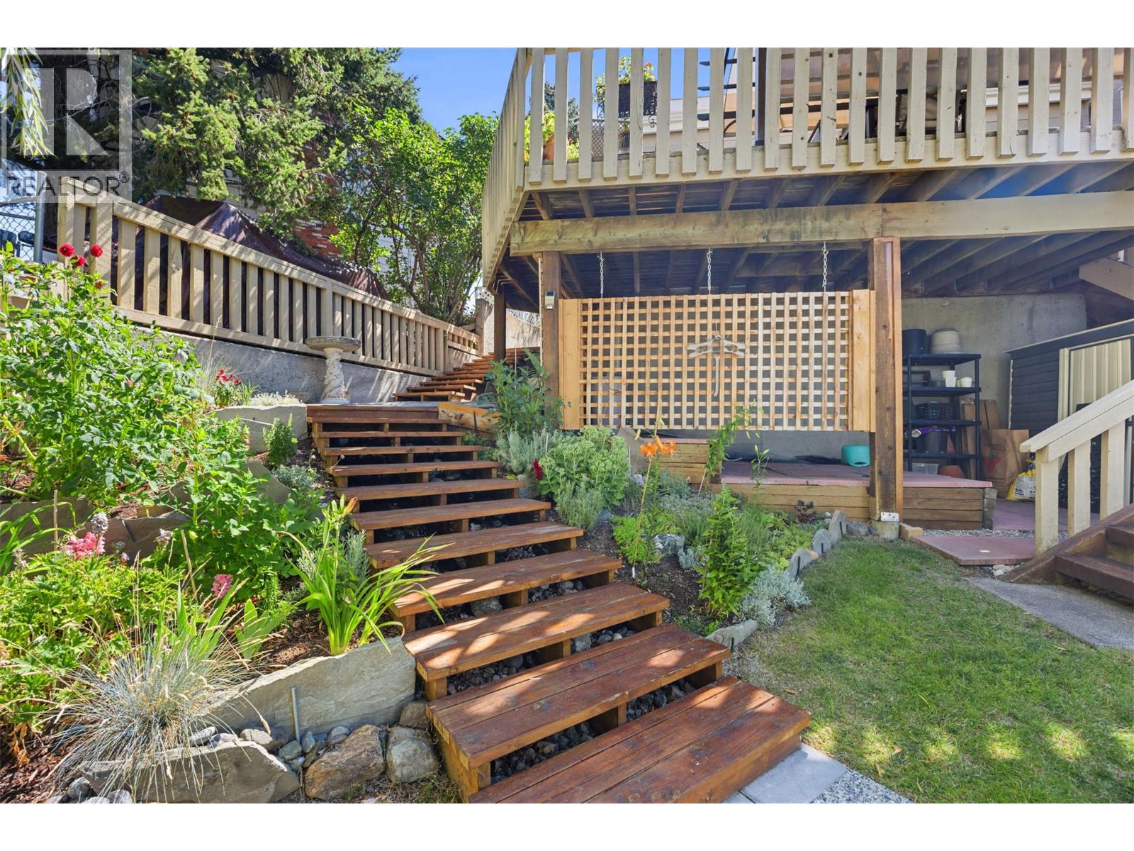 1620 Farnham Wynd, Kamloops, British Columbia  V2E 1L7 - Photo 82 - 10383165