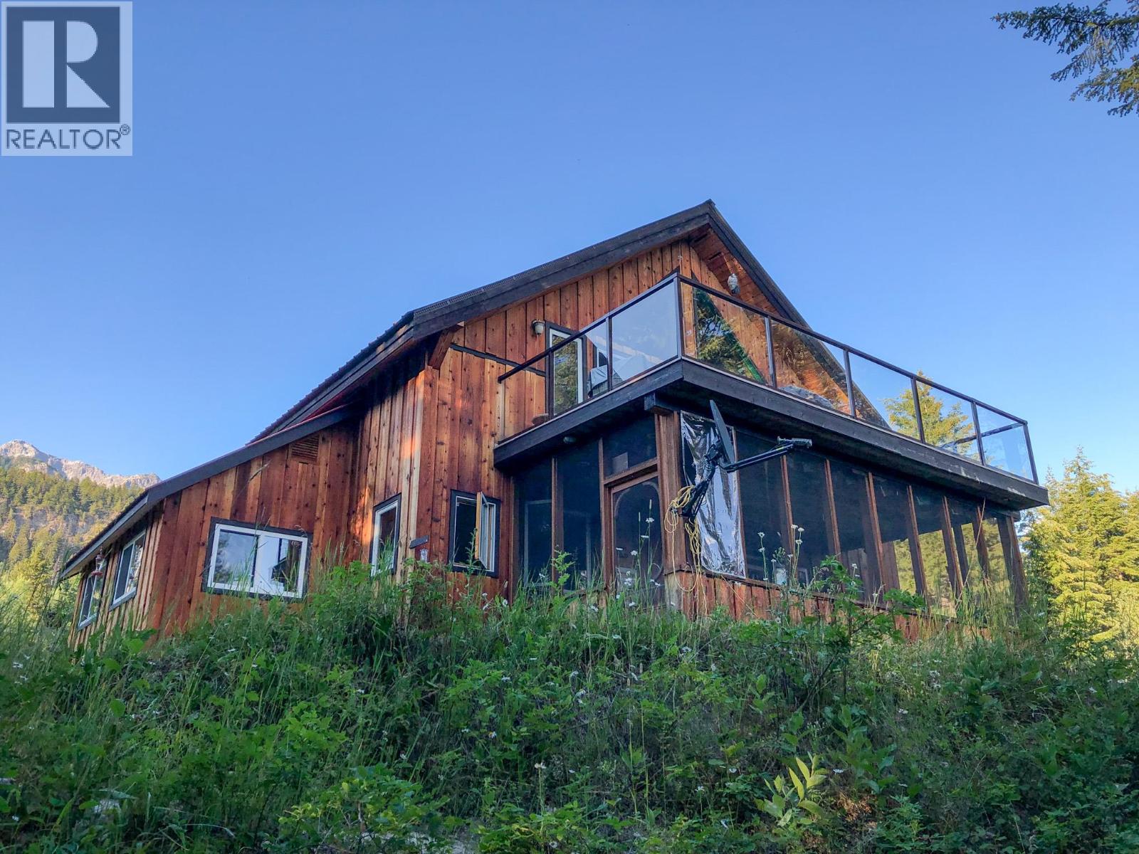 4360 Adair Road, Parson, British Columbia  V0A 1L0 - Photo 11 - 10383152