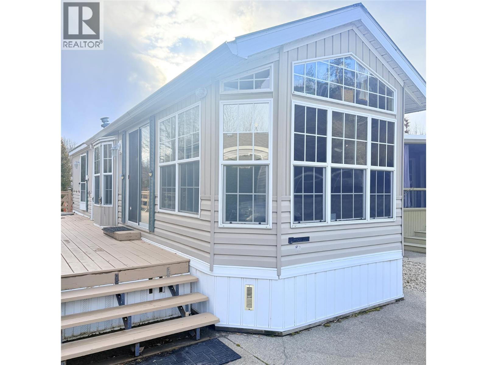 2633 Squilax-Anglemont Road Unit# 3, Scotch Creek, British Columbia  V0E 1M5 - Photo 1 - 10381578