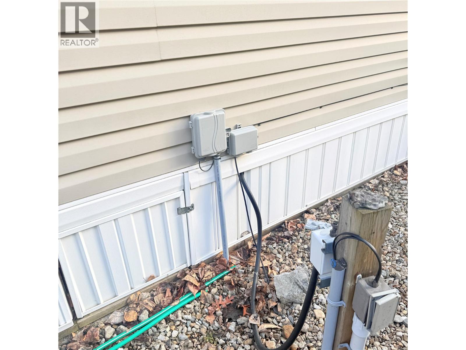 2633 Squilax-Anglemont Road Unit# 3, Scotch Creek, British Columbia  V0E 1M5 - Photo 17 - 10381578