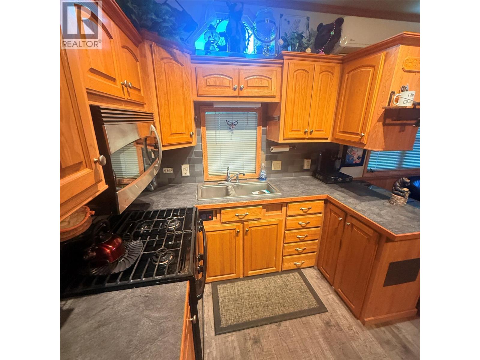 2633 Squilax-Anglemont Road Unit# 3, Scotch Creek, British Columbia  V0E 1M5 - Photo 2 - 10381578