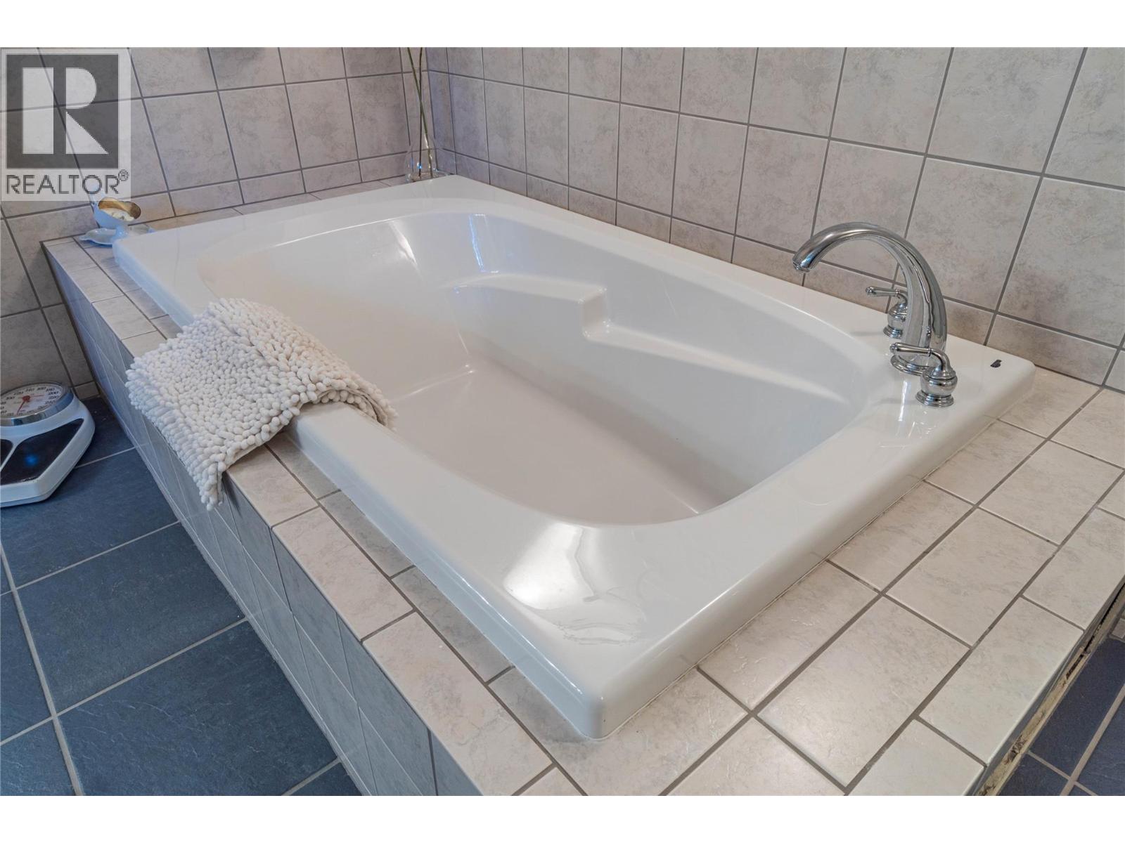 615 York Avenue, Kamloops, British Columbia  V2B 7M5 - Photo 12 - 10383765