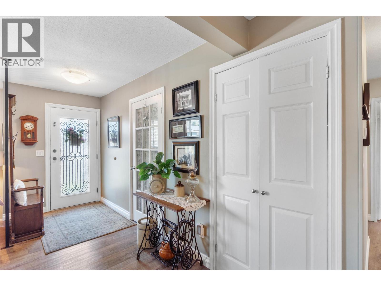 615 York Avenue, Kamloops, British Columbia  V2B 7M5 - Photo 15 - 10383765