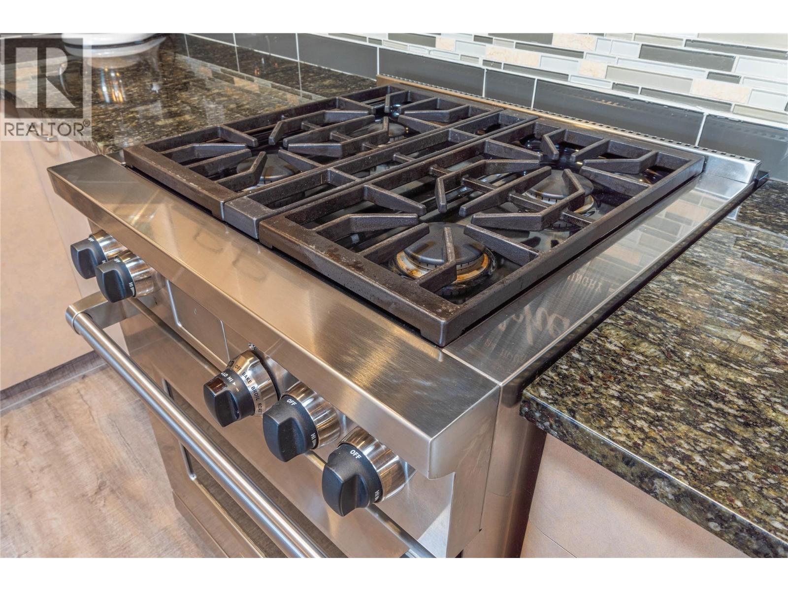 615 York Avenue, Kamloops, British Columbia  V2B 7M5 - Photo 16 - 10383765