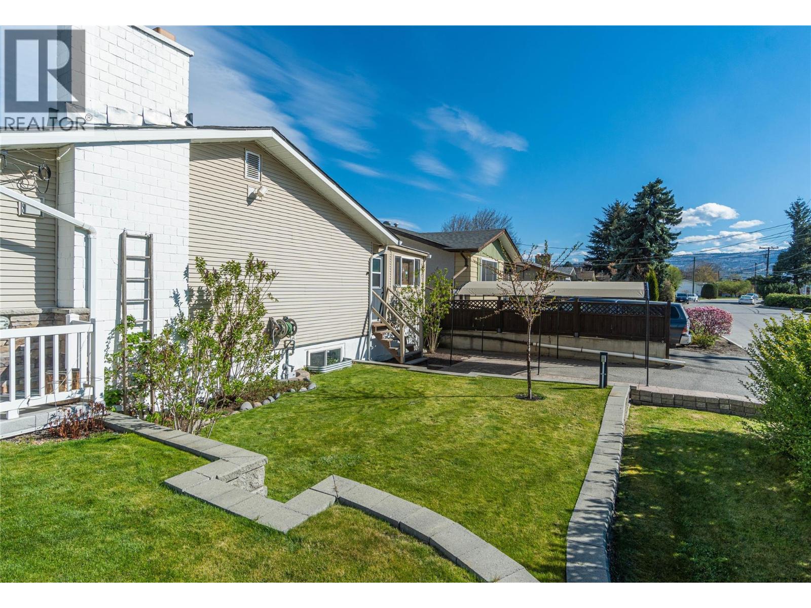 615 York Avenue, Kamloops, British Columbia  V2B 7M5 - Photo 41 - 10383765