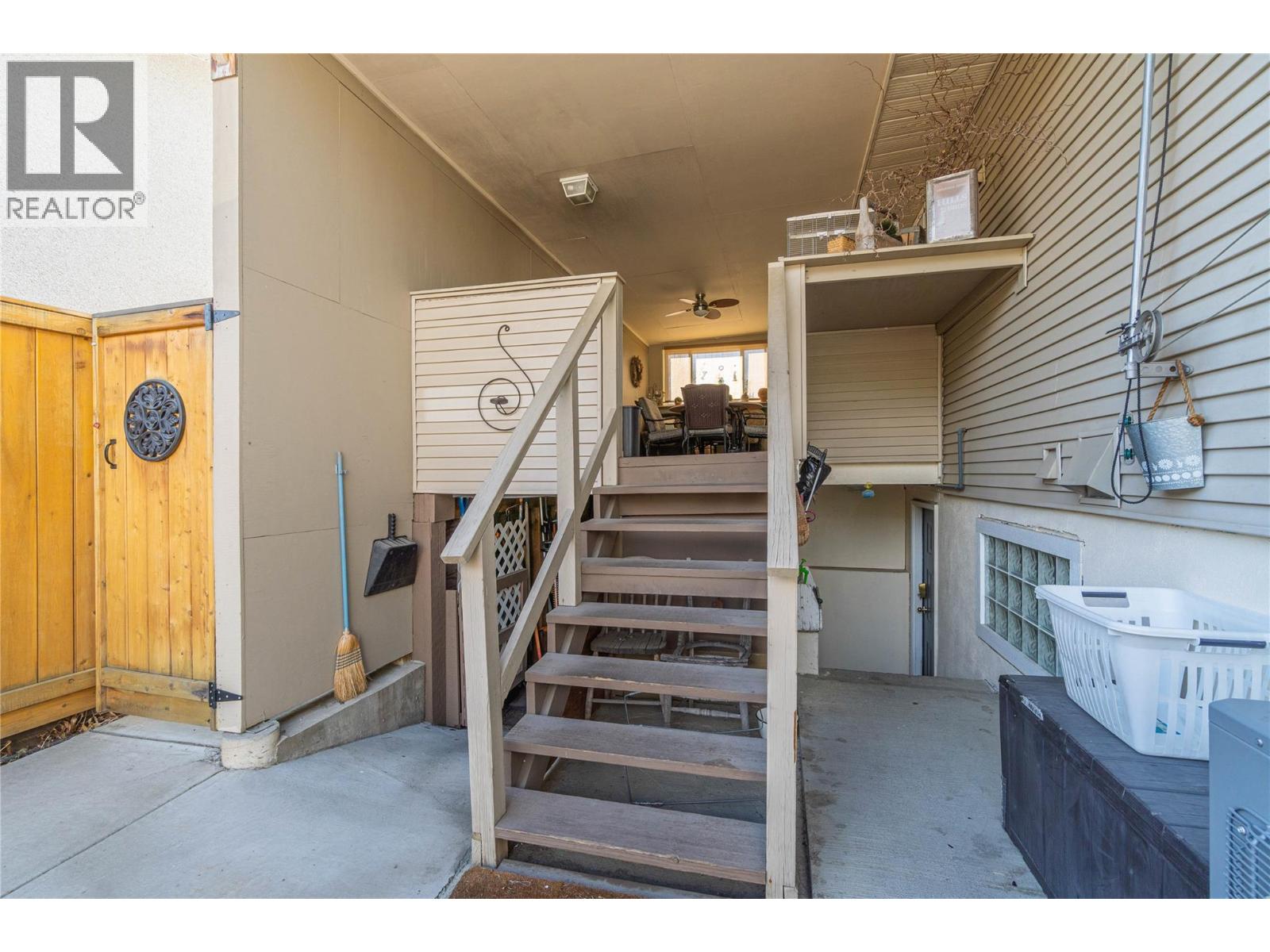 615 York Avenue, Kamloops, British Columbia  V2B 7M5 - Photo 51 - 10383765