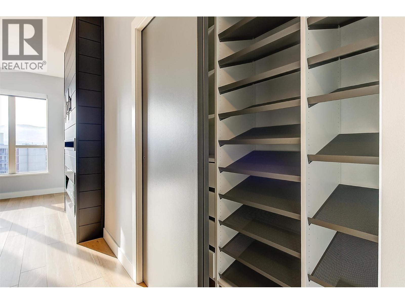 1160 Bernard Avenue Unit# 1209, Kelowna, British Columbia  V1Y 6R2 - Photo 15 - 10383884