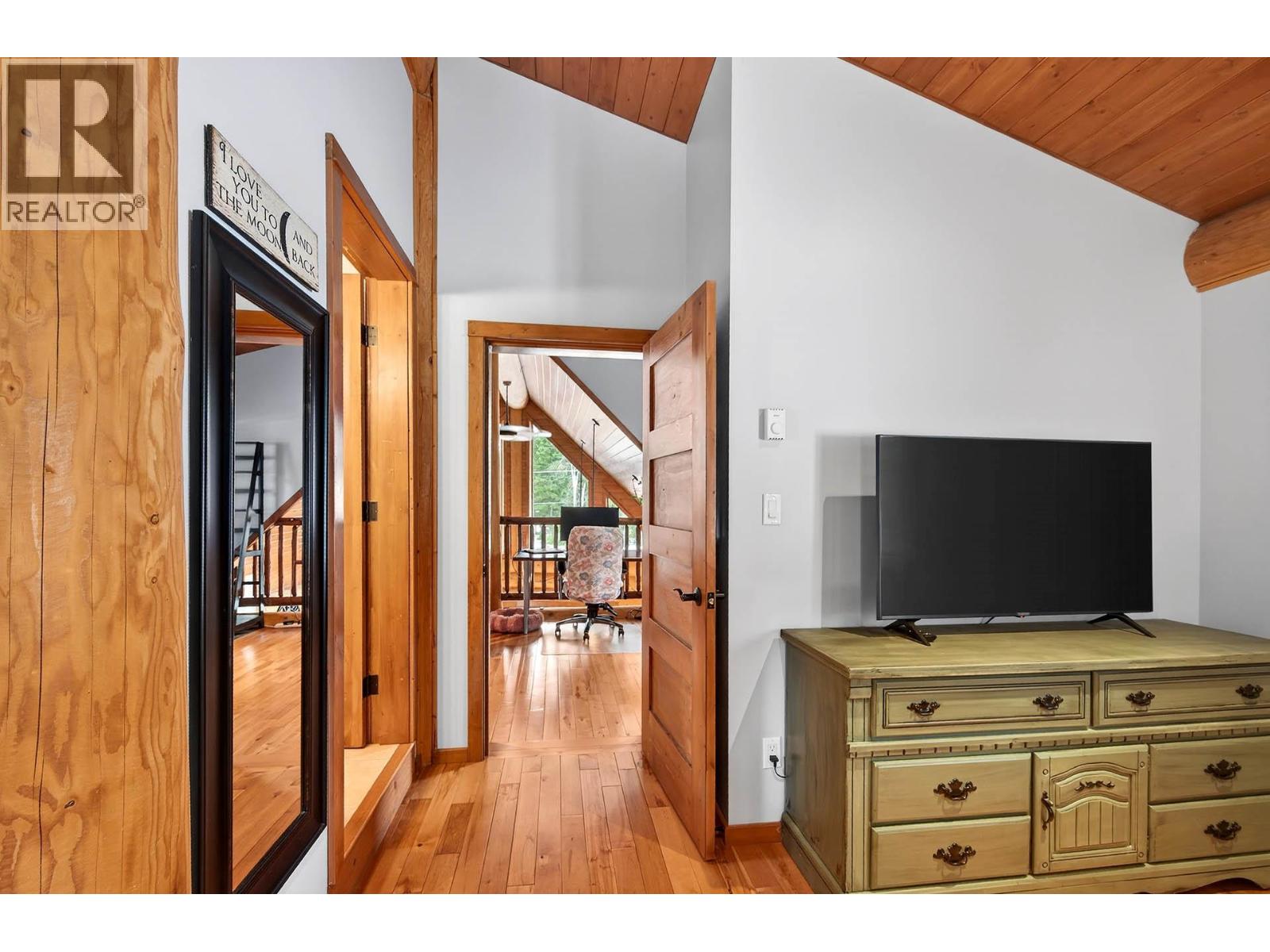 165 Ogden Road, Clearwater, British Columbia  V0E 1N2 - Photo 17 - 10383802