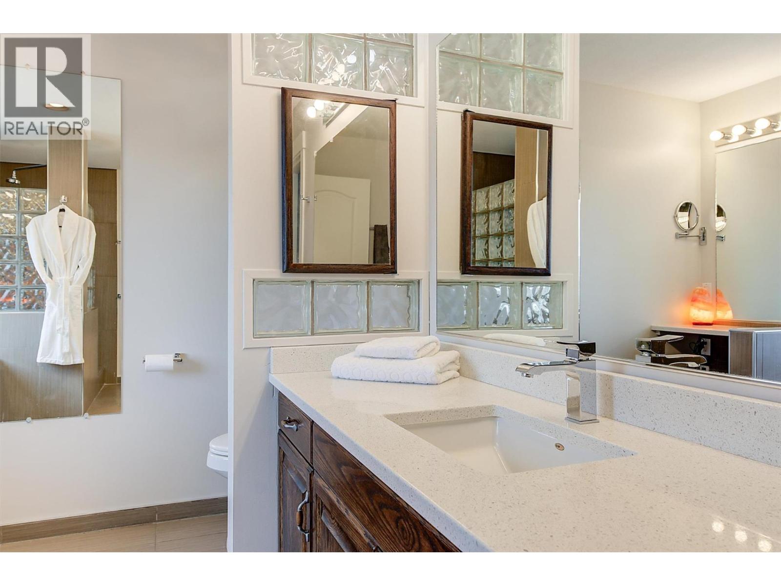 2547 Sexsmith Road, Kelowna, British Columbia  V1V 2G6 - Photo 23 - 10383713