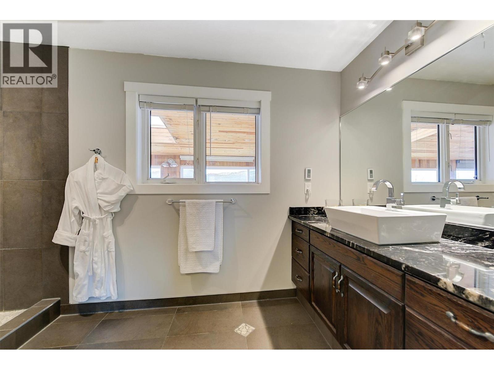 2547 Sexsmith Road, Kelowna, British Columbia  V1V 2G6 - Photo 29 - 10383713