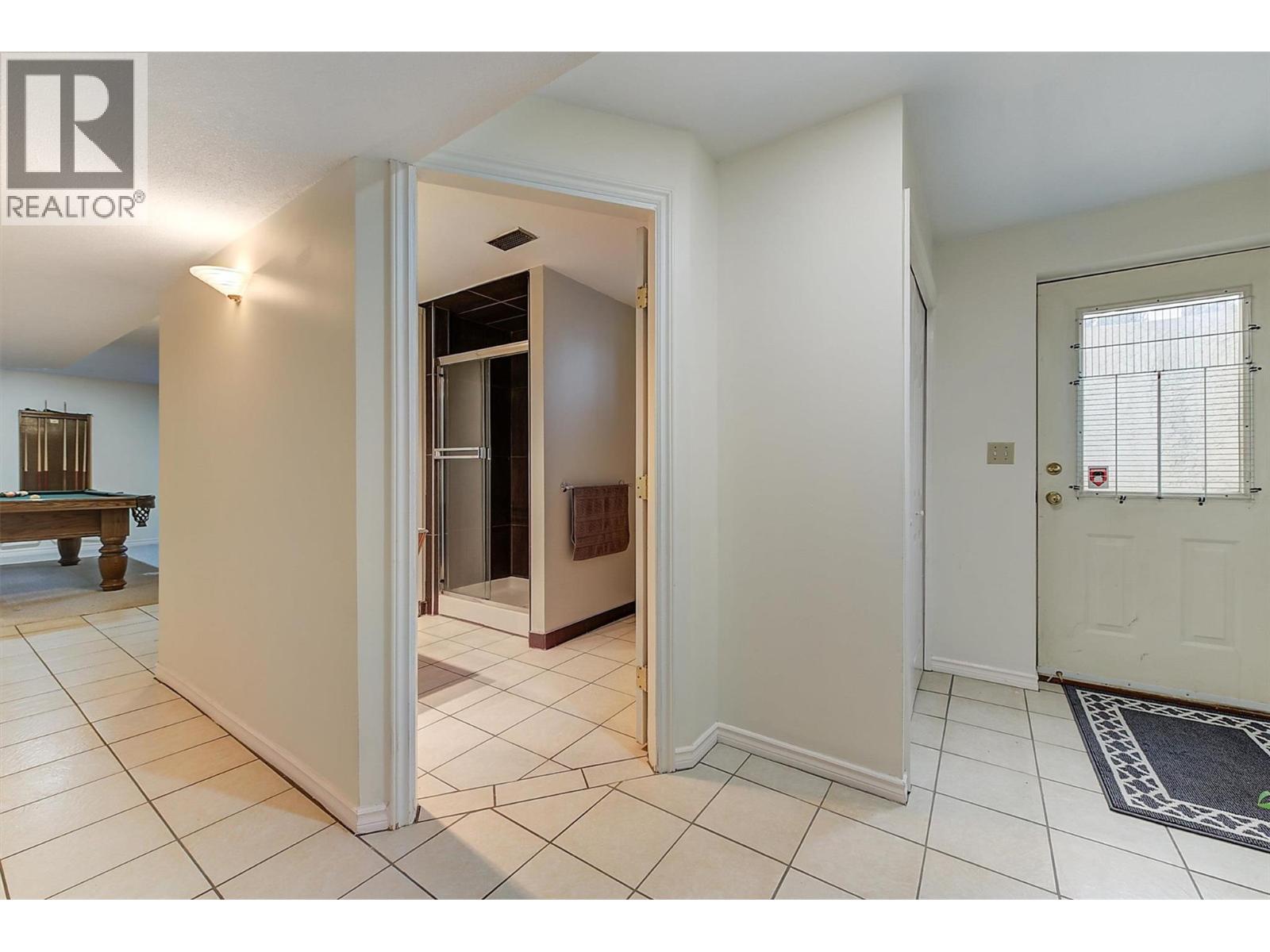 2547 Sexsmith Road, Kelowna, British Columbia  V1V 2G6 - Photo 39 - 10383713