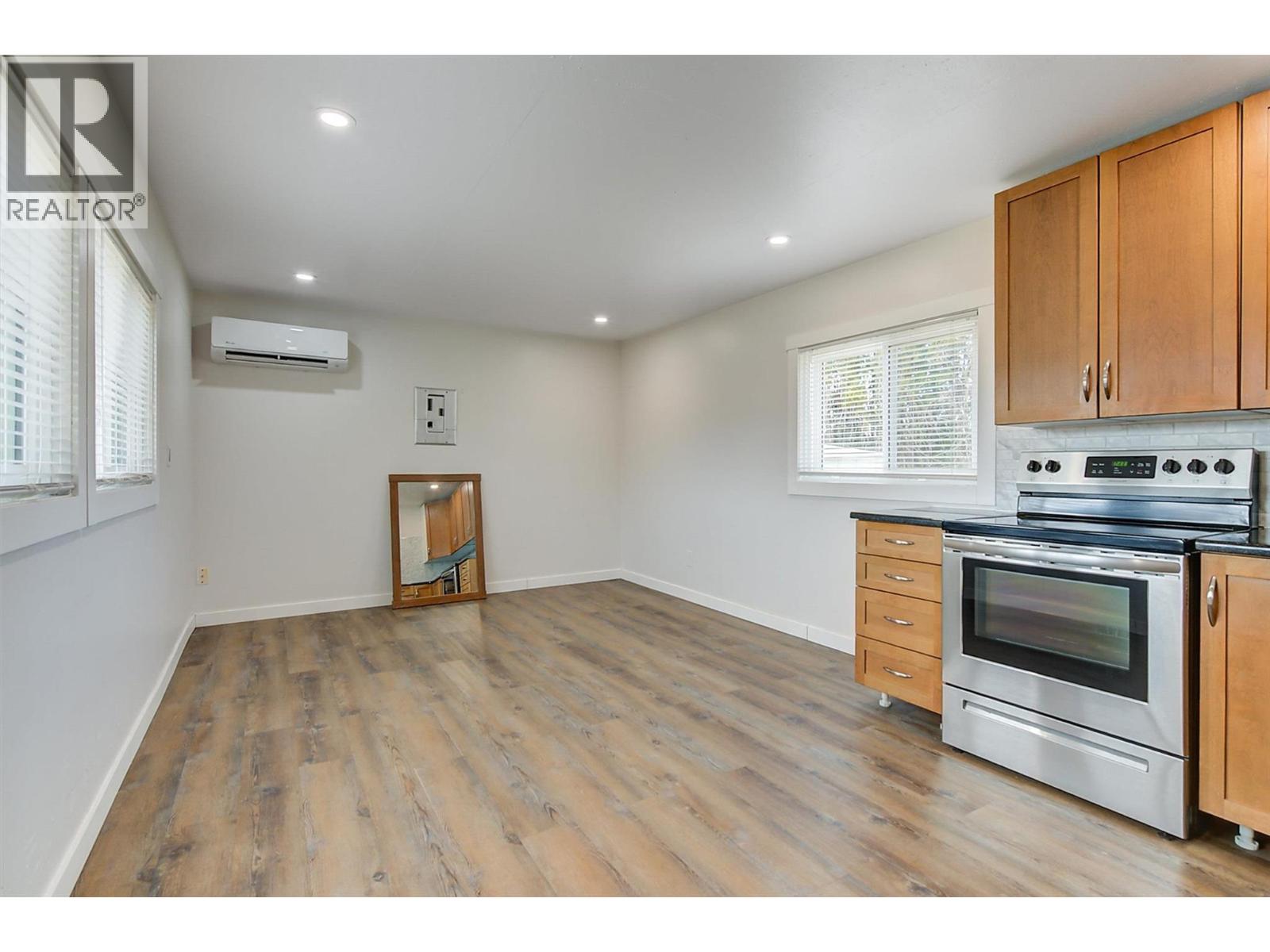 2547 Sexsmith Road, Kelowna, British Columbia  V1V 2G6 - Photo 47 - 10383713