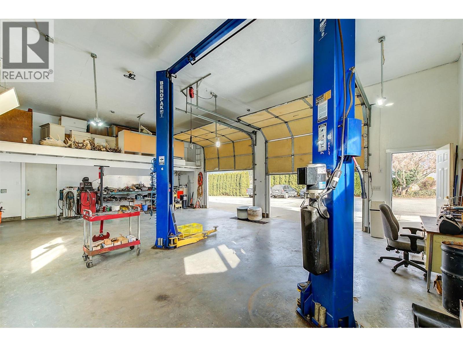 2547 Sexsmith Road, Kelowna, British Columbia  V1V 2G6 - Photo 54 - 10383713