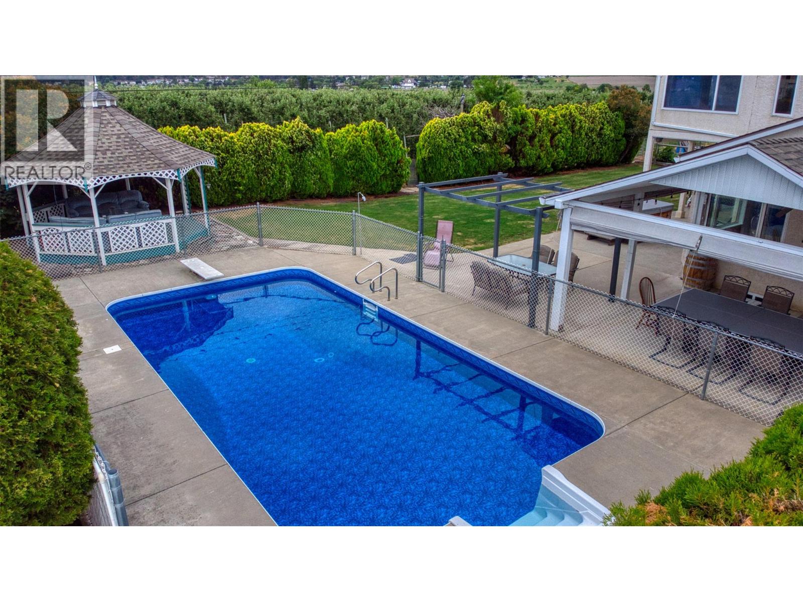 2547 Sexsmith Road, Kelowna, British Columbia  V1V 2G6 - Photo 68 - 10383713