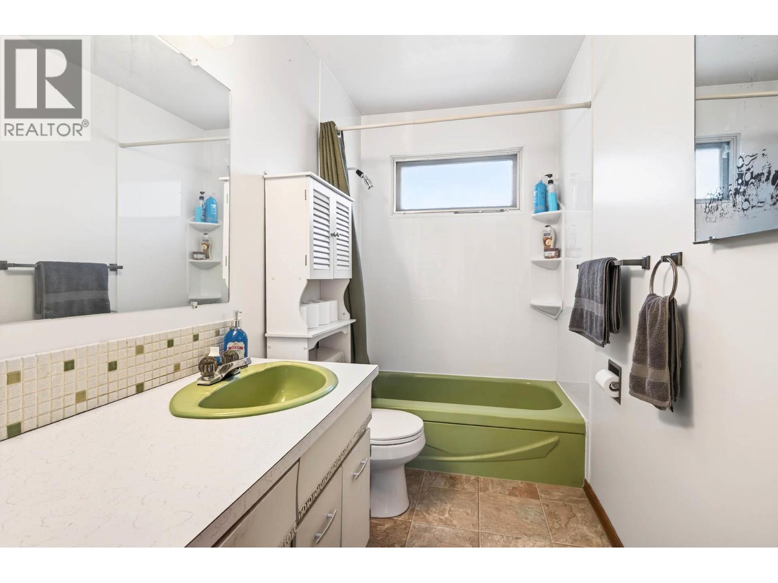 1132 Windbreak Street, Kamloops, British Columbia  V2B 5R2 - Photo 18 - 10383685