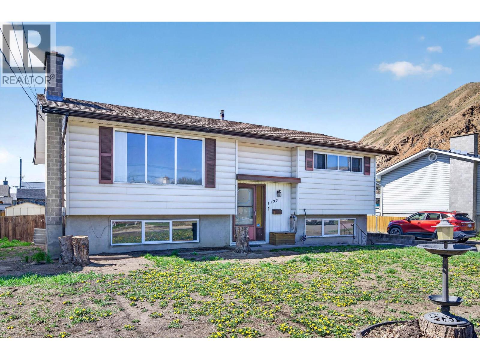 1132 Windbreak Street, Kamloops, British Columbia  V2B 5R2 - Photo 2 - 10383685