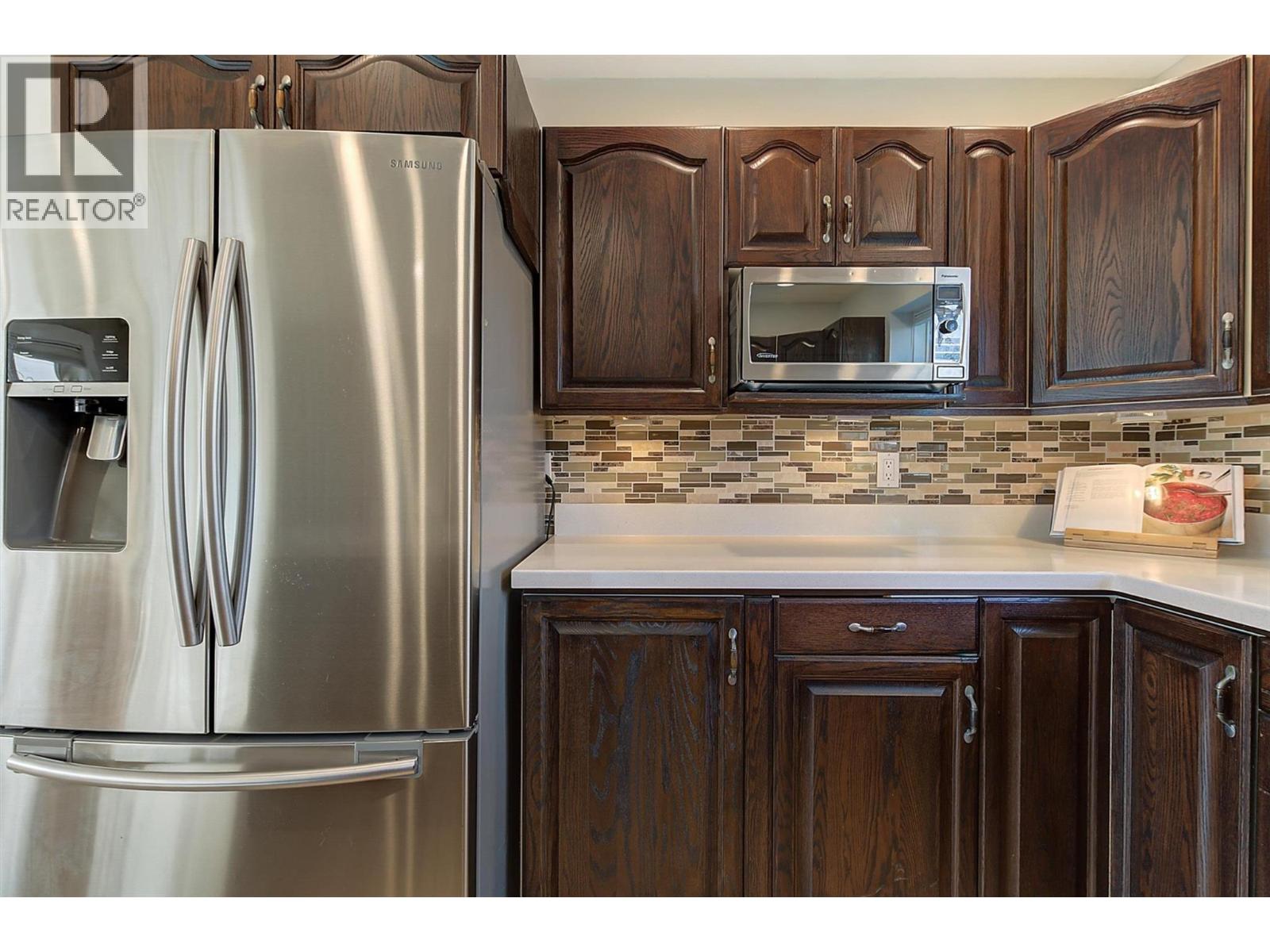 2547 Sexsmith Road, Kelowna, British Columbia  V1V 2G6 - Photo 11 - 10383668