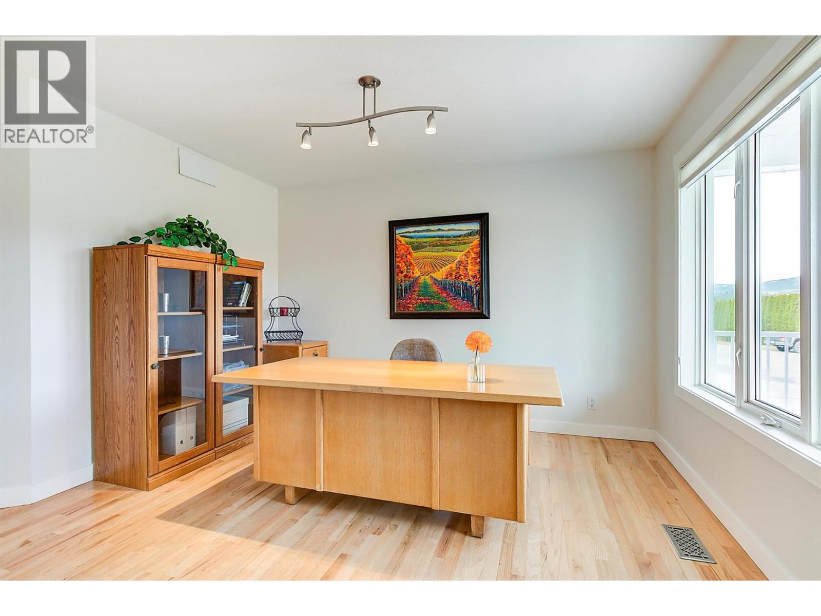 2547 Sexsmith Road, Kelowna, British Columbia  V1V 2G6 - Photo 15 - 10383668