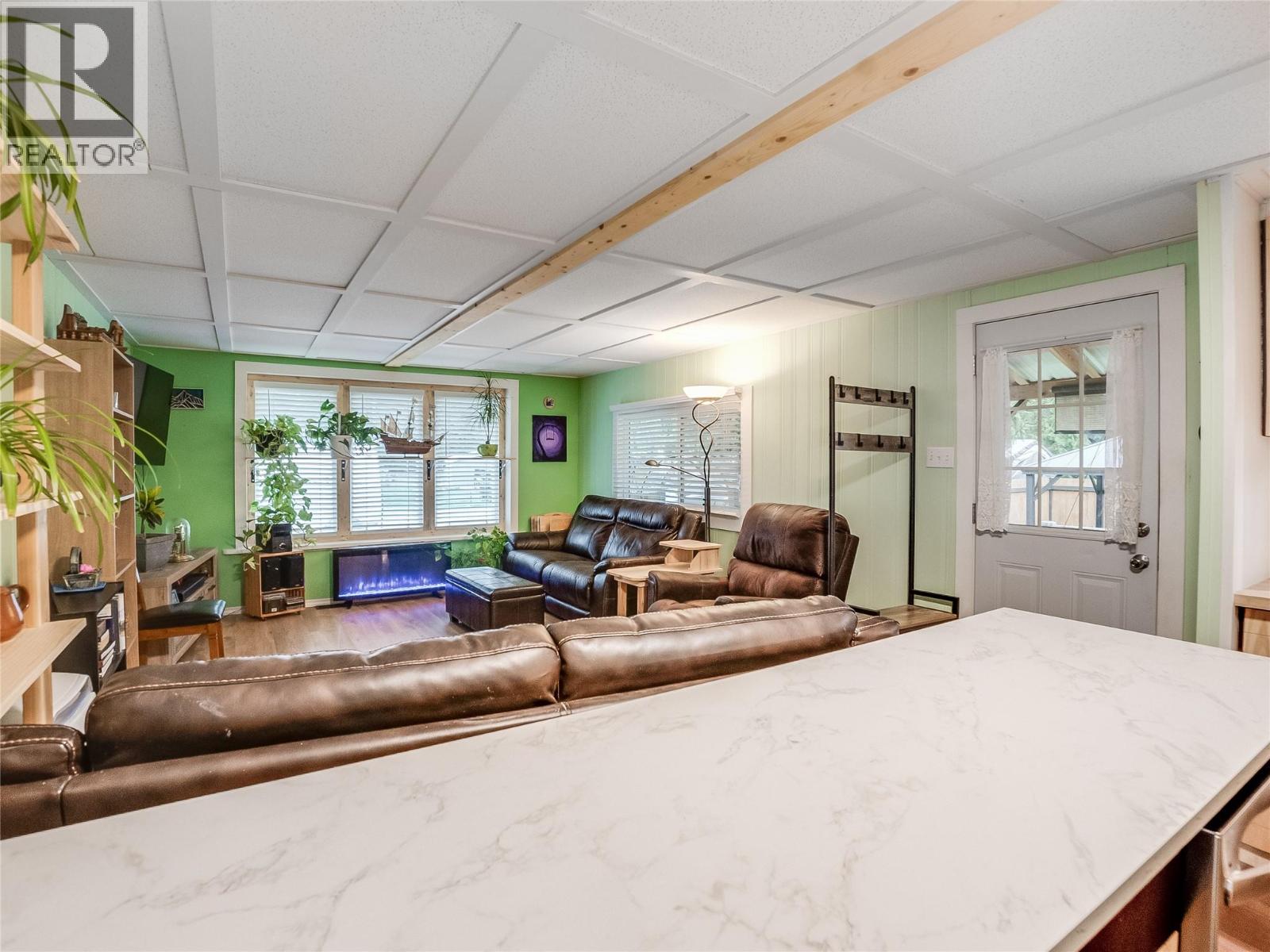 916 Airport Road Unit# 8, Salmo, British Columbia  V0G 1Z0 - Photo 12 - 10383546