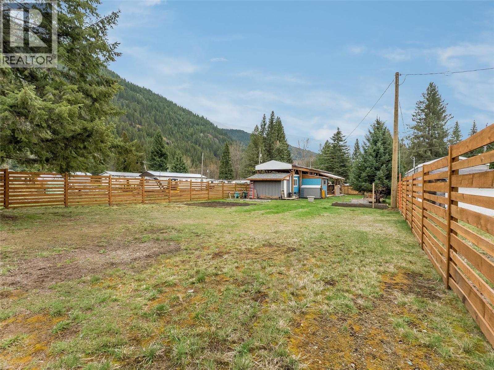 916 Airport Road Unit# 8, Salmo, British Columbia  V0G 1Z0 - Photo 37 - 10383546