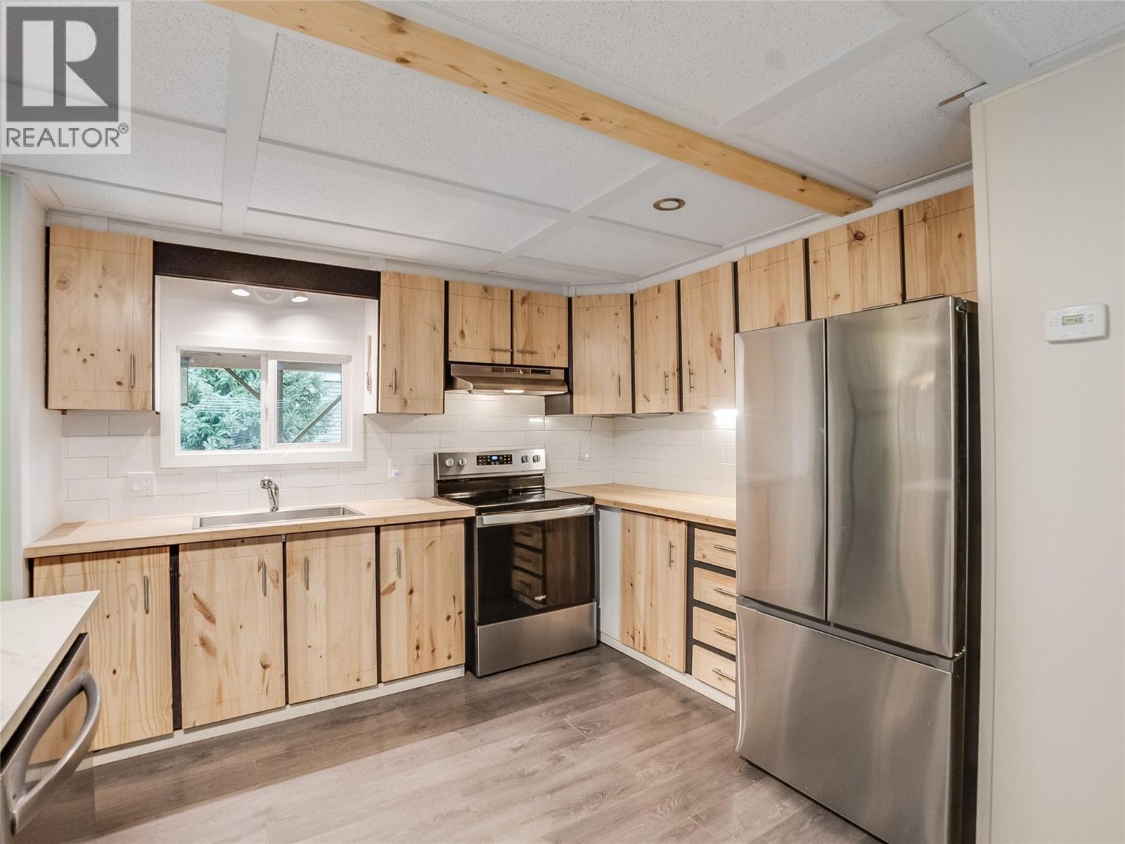 916 Airport Road Unit# 8, Salmo, British Columbia  V0G 1Z0 - Photo 9 - 10383546